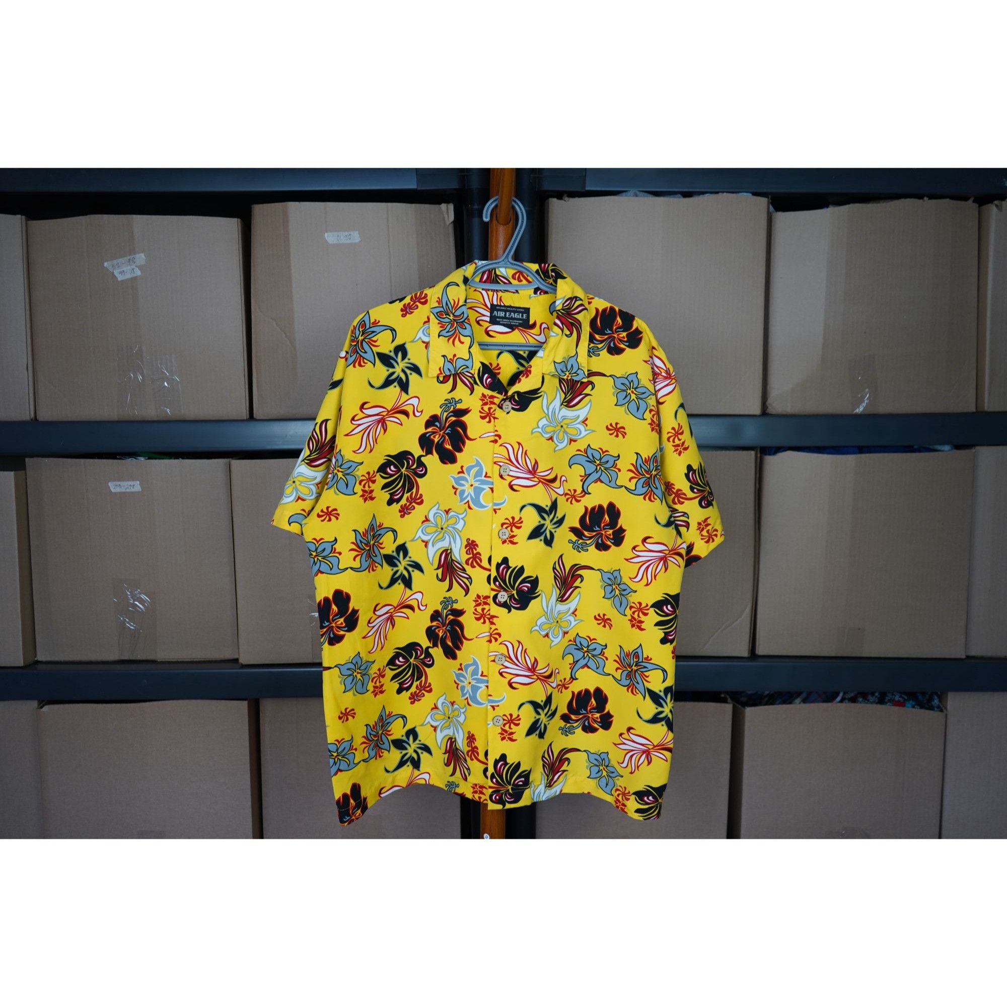 Vintage 90s Air Eagle Yellow Vintage Hawaiian Shirt Men's L #345 Size US L / EU 52-54 / 3 - 1 Thumbnail