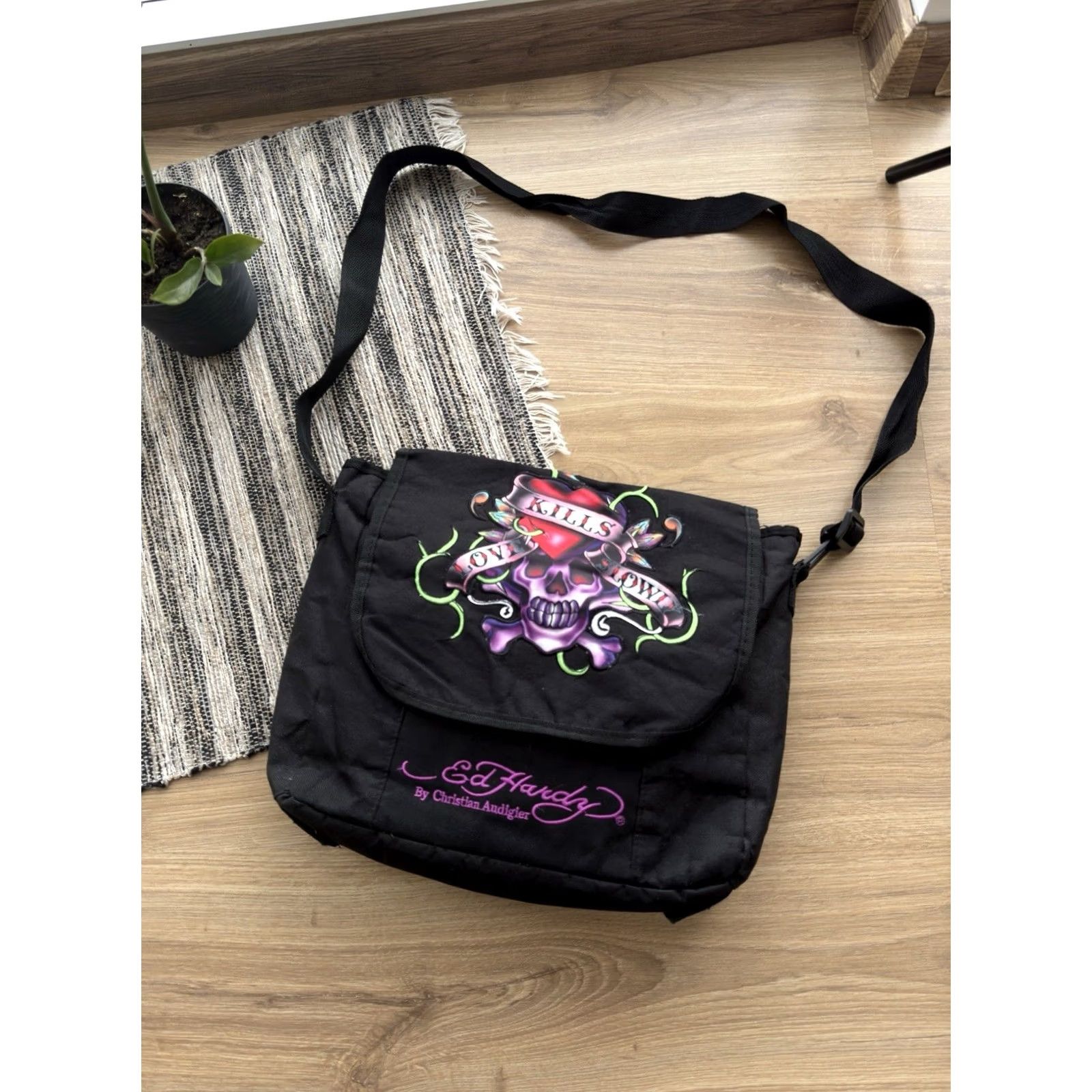 Ed Hardy VINTAGE Ed Hardy By Christian Audigier Crossbody Bag Shoulder Sling Bag Mens Black 14in 12in Medium 90s Army Retro Streetwear Japanese Brand Size ONE SIZE - 3 Thumbnail