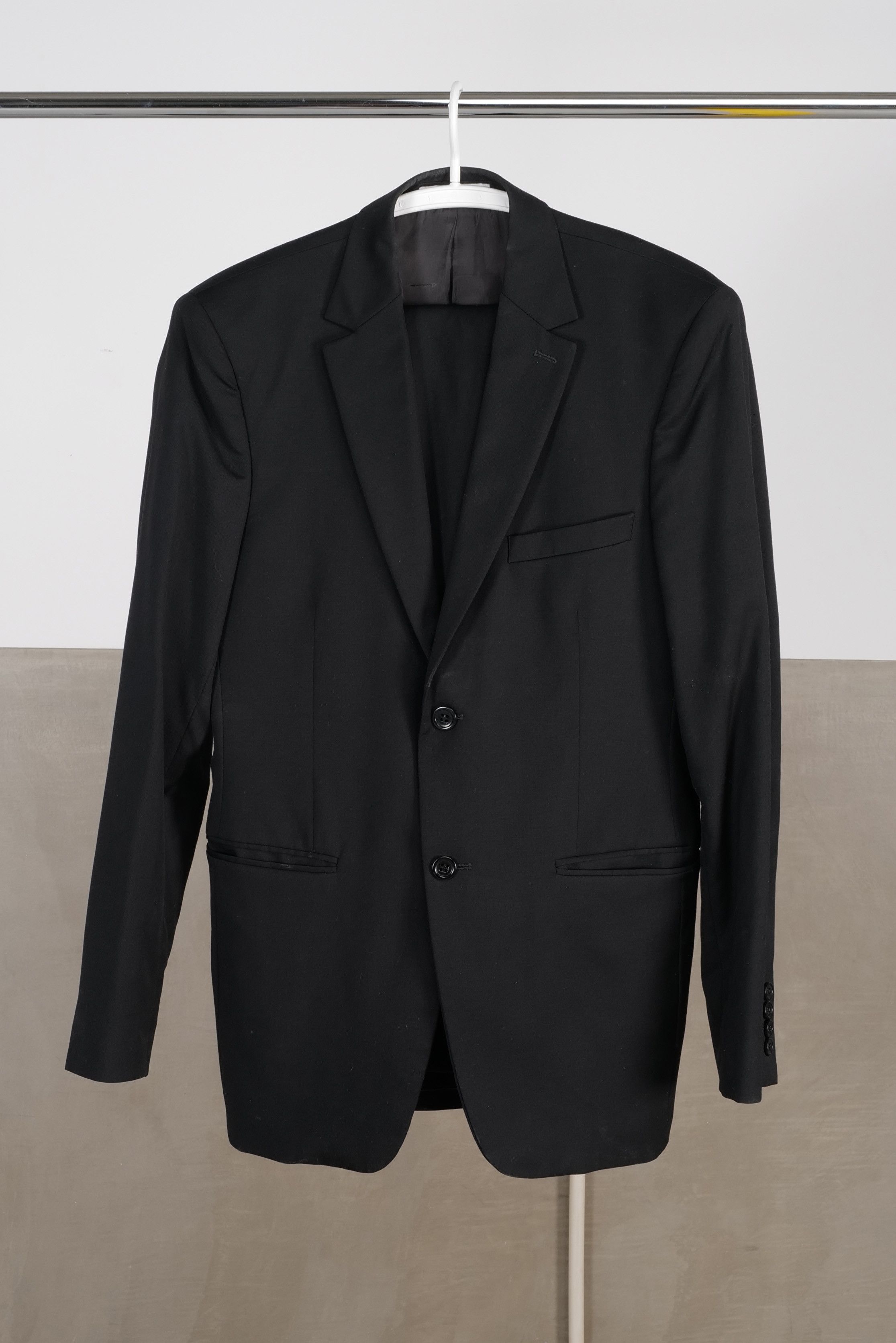 Arrow black pure wool suit