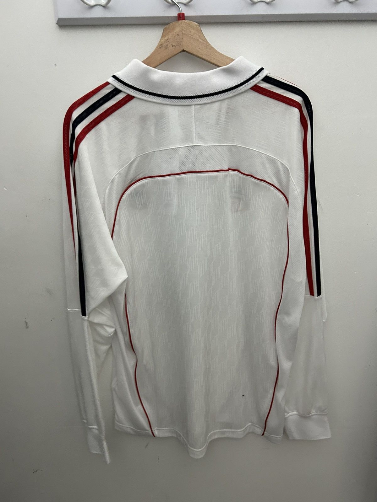Adidas × Kith Kith x Adidas Chase Long sleeve Soccer Jersey Size US L / EU 52-54 / 3 - 7 Thumbnail