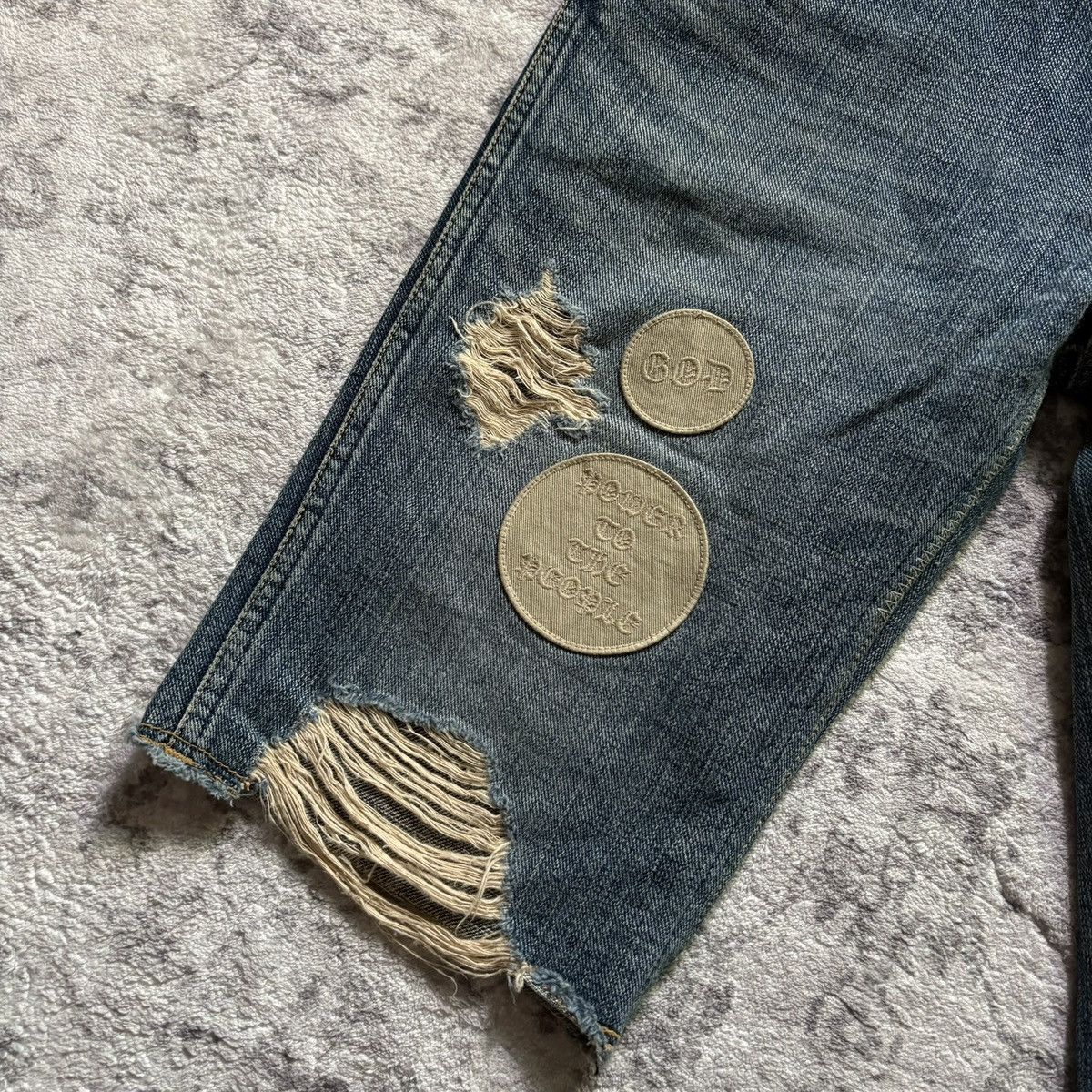 Number (N)ine Number (N)ine AW04 Give Peace a Chance Patchwork Jean Shorts Size US 31 - 3 Thumbnail