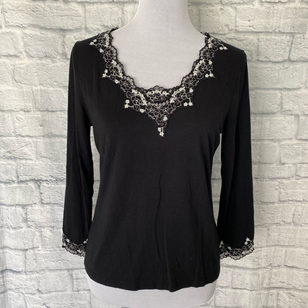 Anne Klein Ann Klein stretch women M v-cut lace neck & sleeve cuffs Size M / US 6-8 / IT 42-44 - 1 Thumbnail