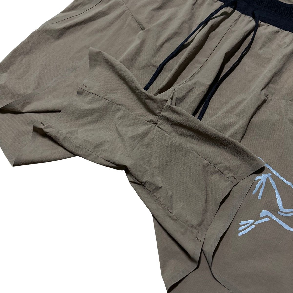 Arc'teryx Rare Sample Arc’teryx Norvan 5 Shorts Size US 28 / EU 44 - 4 Thumbnail