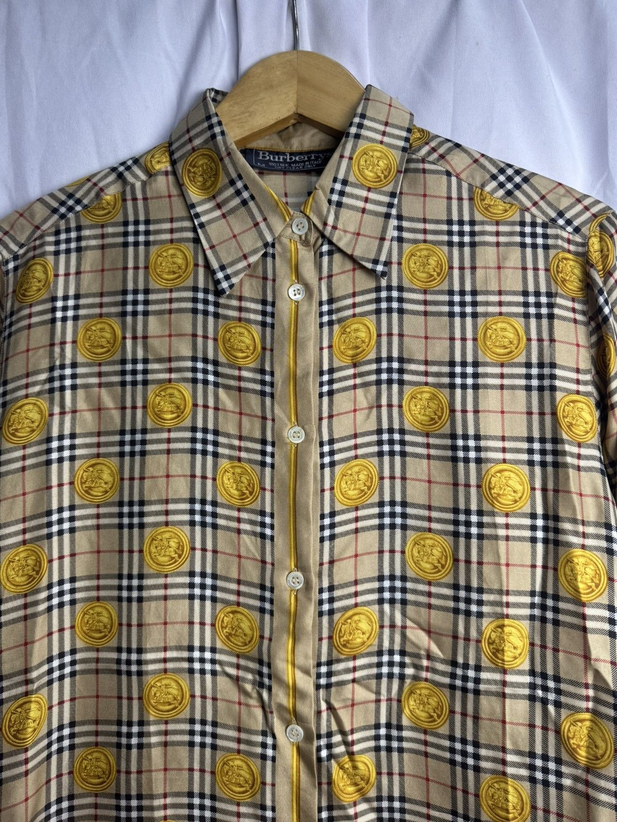 Burberry Burberry 100% Silk Coin Button Shirt Unisex Size US M / EU 48-50 / 2 - 4 Thumbnail