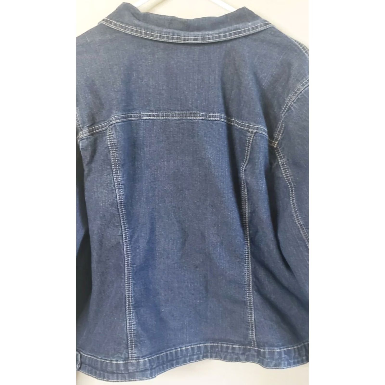 Denime New Identity Denim Jacket Women's 22/24 Short 23" Blue Rhinestone Button Jeans Jacket Casual Comfort Womens Size 3XL / US 20-22 - 6 Thumbnail