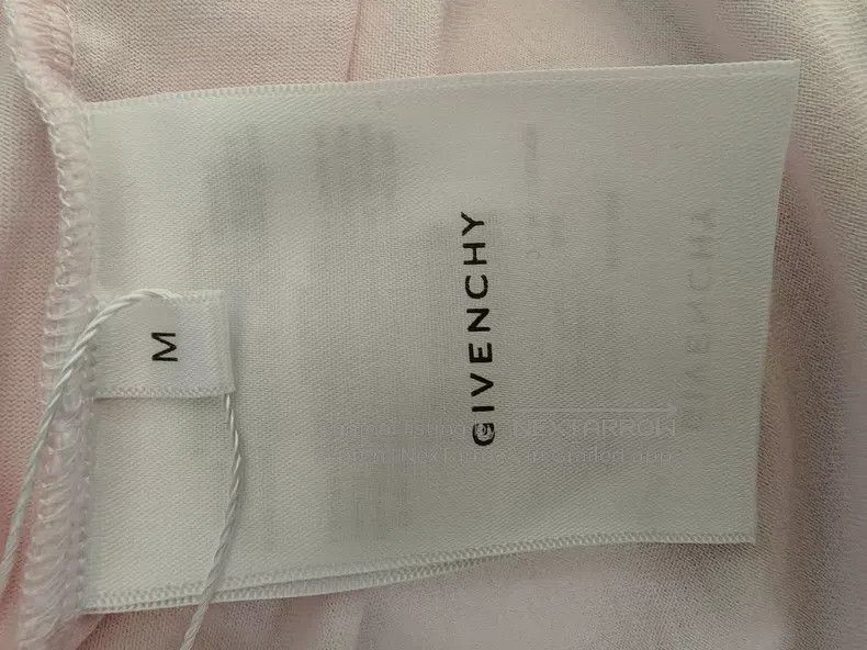 Givenchy Givenchy short sleeves Size US M / EU 48-50 / 2 - 6 Thumbnail