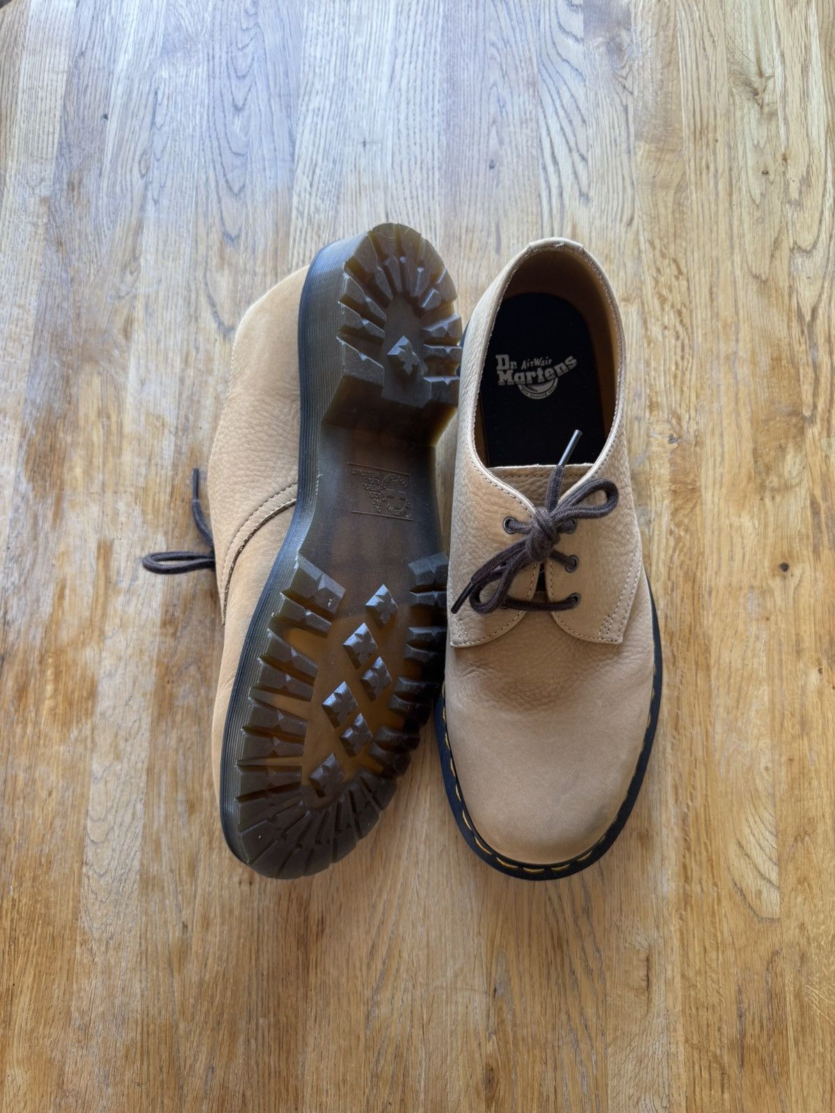 Dr. Martens Dr. Martens Beige Suede 1461 Low Size US 10 / EU 43 - 6 Thumbnail