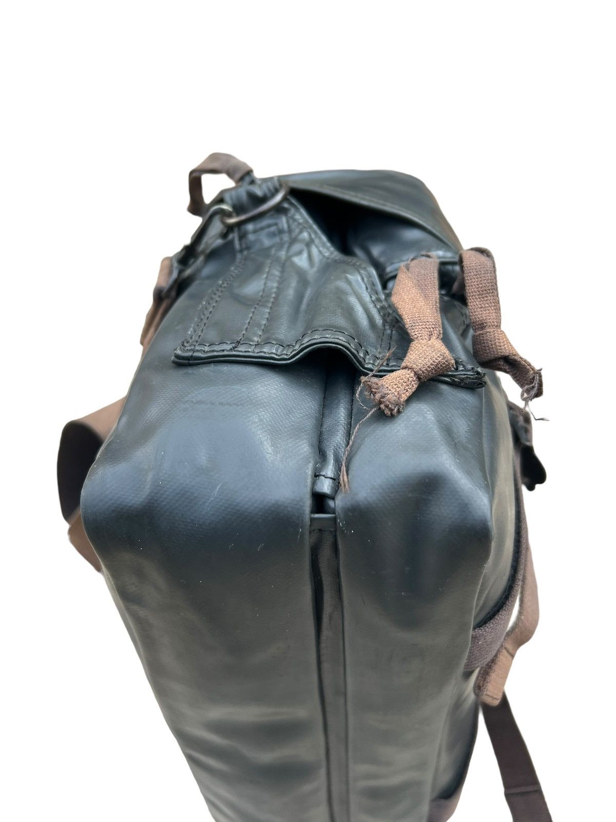 Japanese Brand Vintage Luggage Label Yoshida Tarpaulin Messenger Bag Size ONE SIZE - 14 Thumbnail