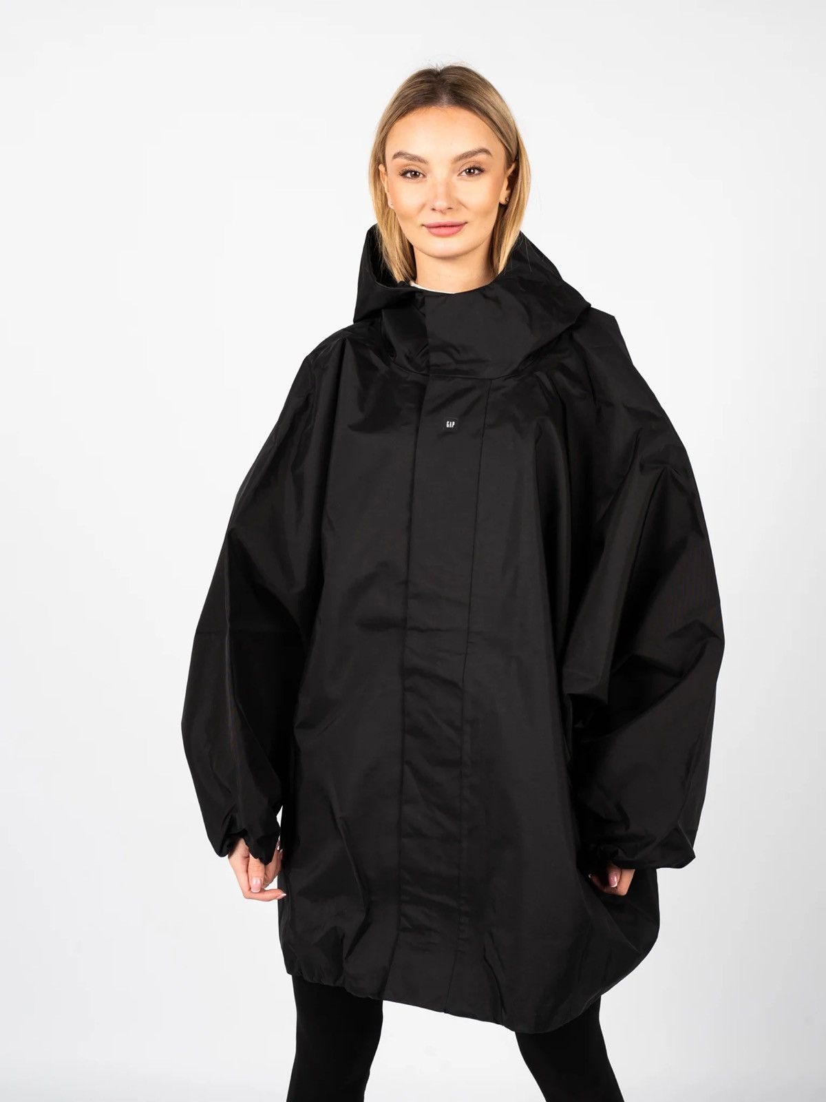 Balenciaga × Gap × Kanye West YGEBB Yeezy Gap Balenciaga Parka Black Size Small Size US S / EU 44-46 / 1 - 9 Thumbnail
