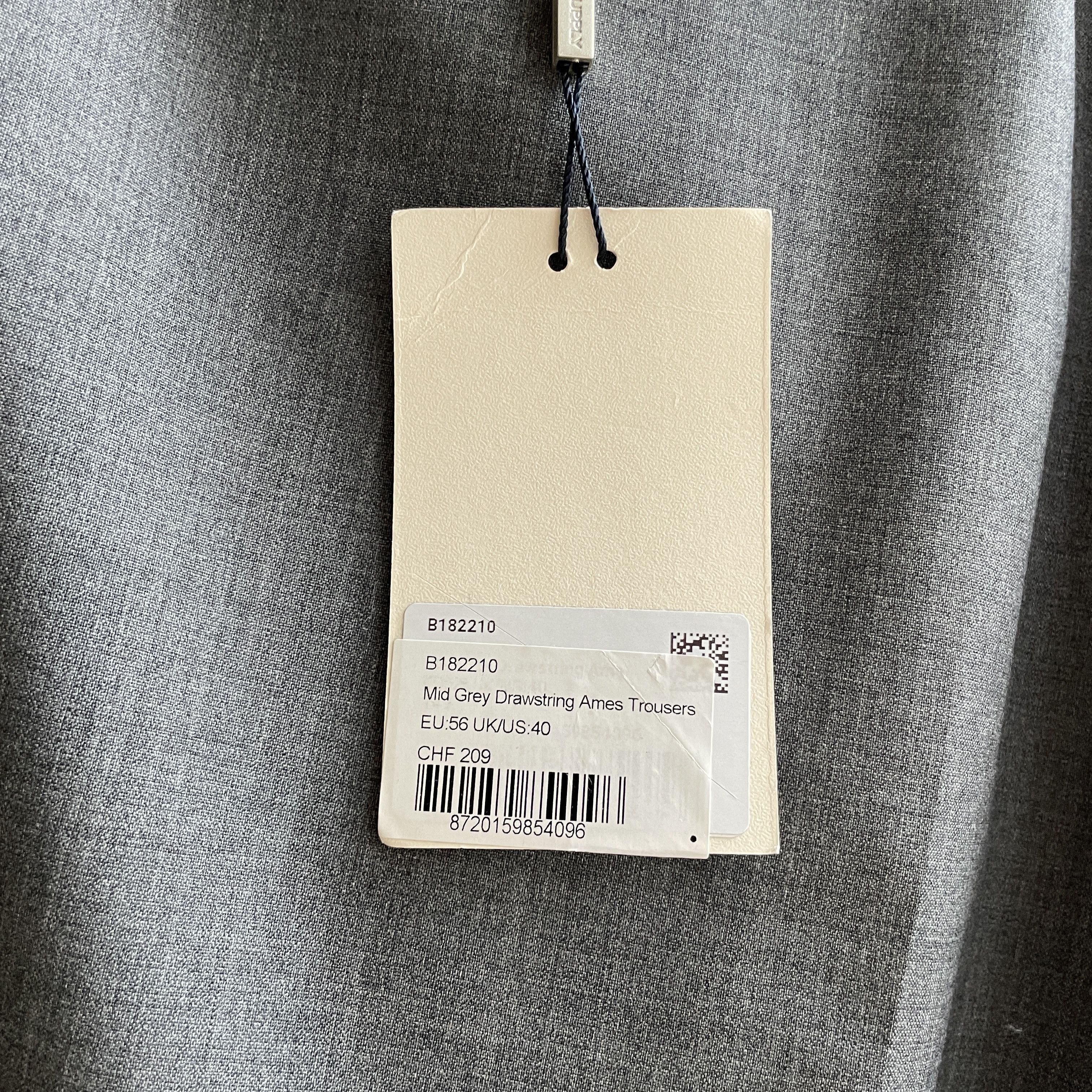 Suitsupply BNWT Suitsupply Drawstring Ames Cropped Pleat Trousers Size US 40 / EU 56 - 7 Thumbnail