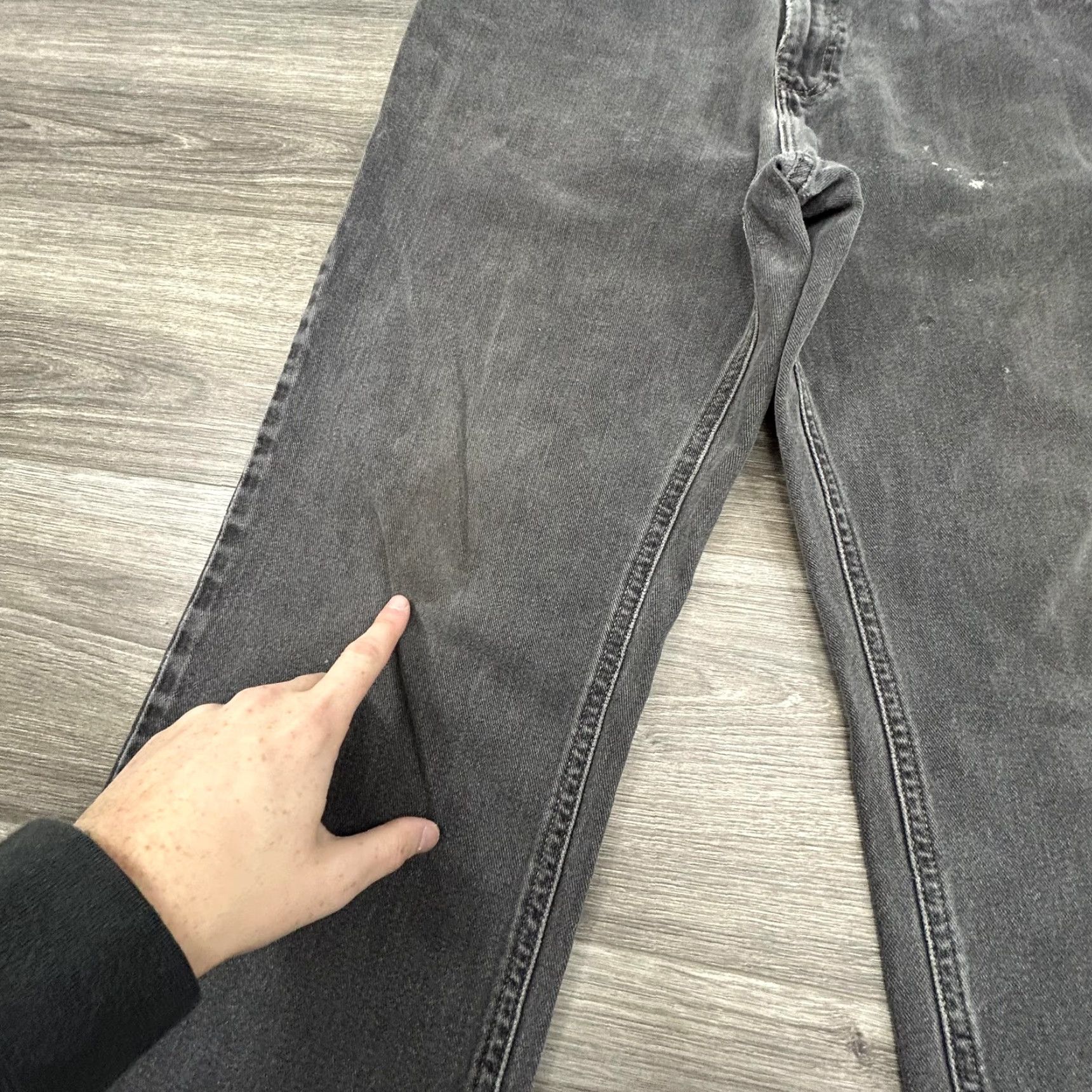 Tommy Hilfiger VINTAGE Tommy Hilfiger Jeans 36x29 Denim Gray Straight Leg Men 90s Y2K Distressed Cotton Charcoal Wash 5-Pocket Regular Zip Fly Mens Size US 36 / EU 52 - 3 Thumbnail