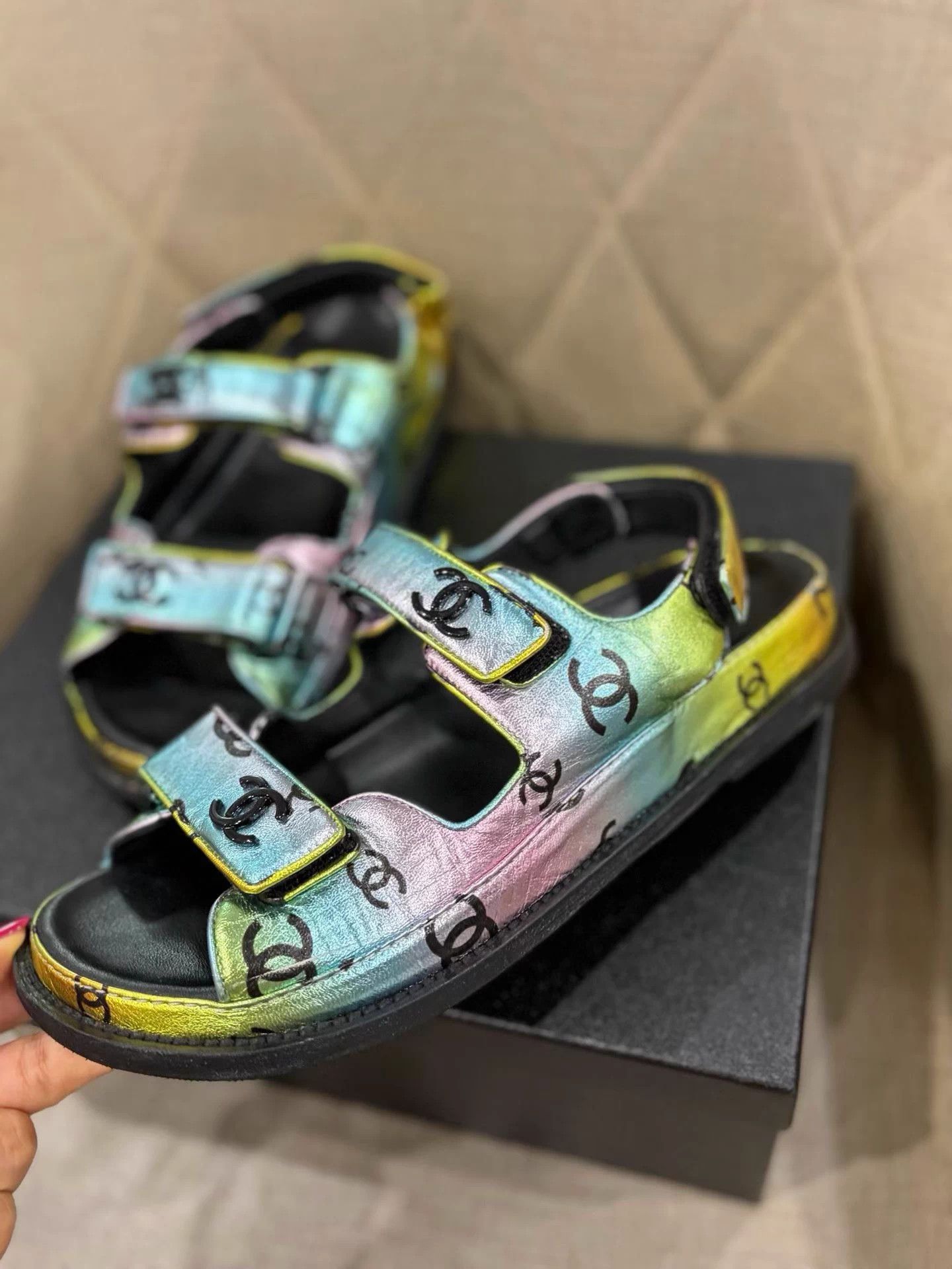 Chanel Chanel 23ss full logo vibrant velcro sandals 38 Size US 7.5 / IT 37.5 - 2 Thumbnail