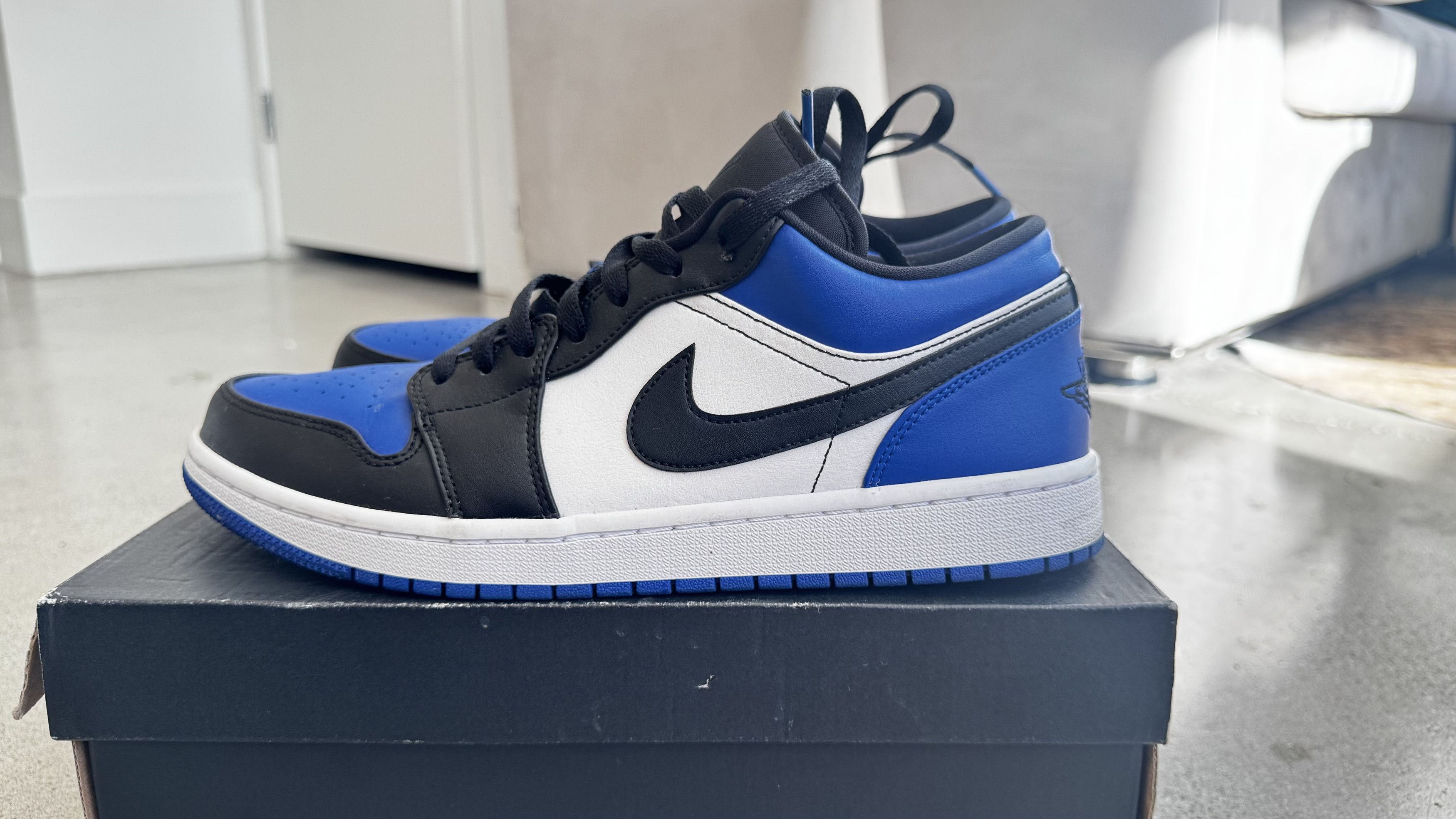 Nike Nike Air Jordan 1 Low Black Taxi Blue Size 10.5 w/ Box Size US 10.5 / EU 43-44 - 5 Thumbnail