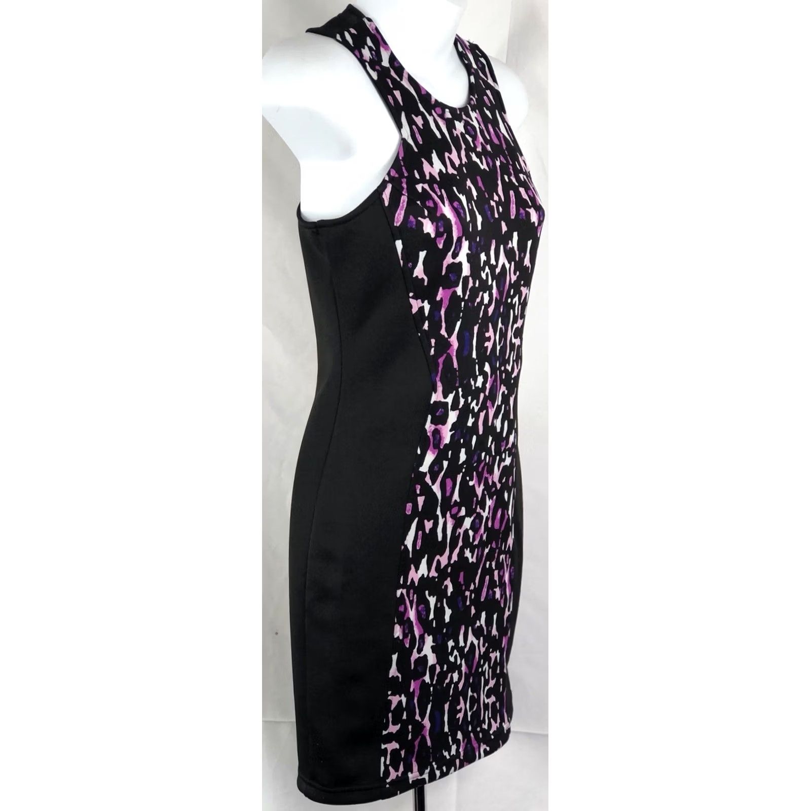 Forever 21 FOREVER 21 Halter Sleeveless Dress S Black Pink Animal Bodycon Punk Glam 90s Women Short Dress Black/pink Animal Print Dress Lifetime? Size S / US 4 / IT 40 - 2 Thumbnail