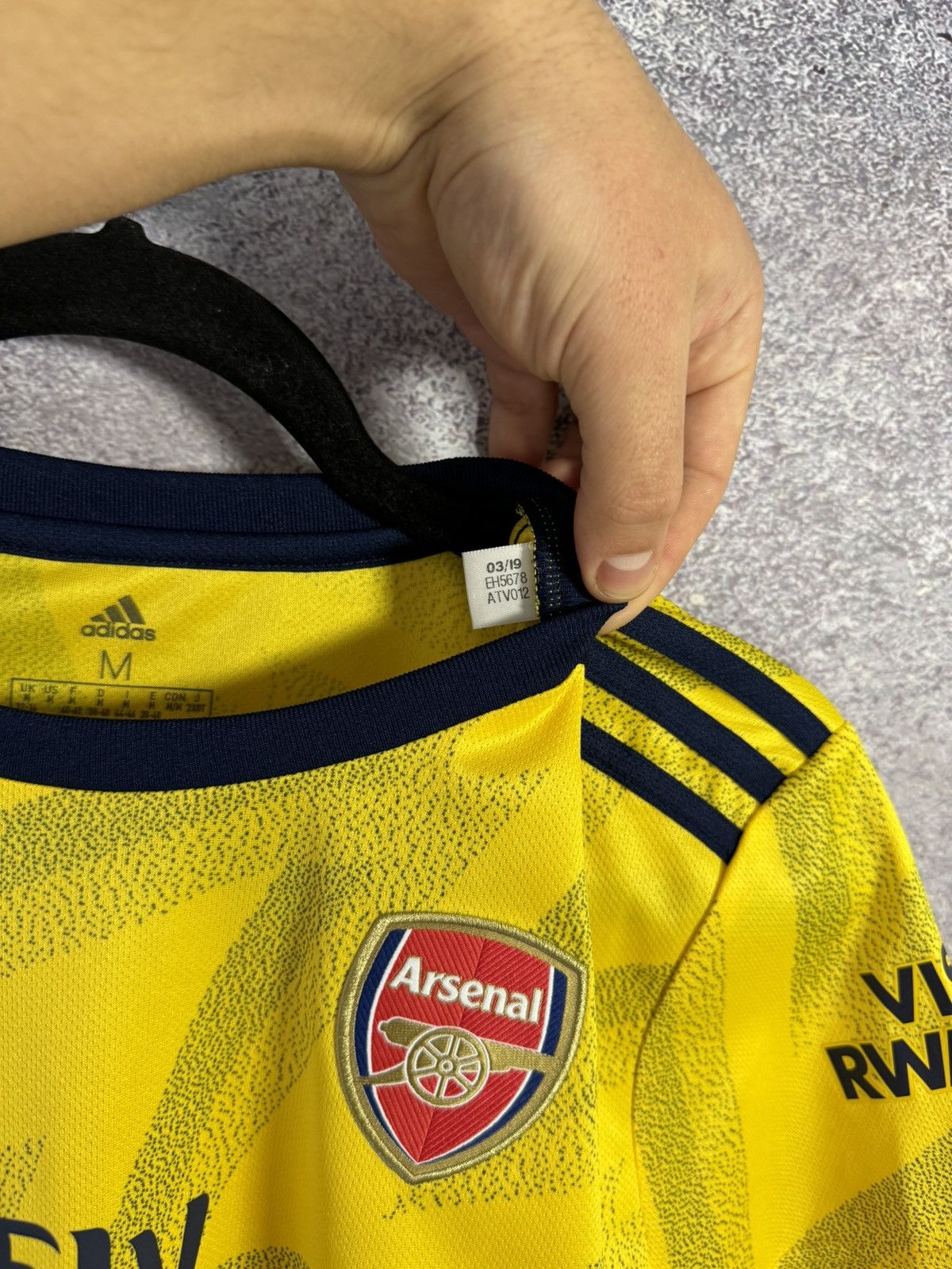 Adidas × Vintage Vintage Arsenal 2019/20 woman Adidas Jersey Blokcore Size US S / EU 44-46 / 1 - 12 Thumbnail