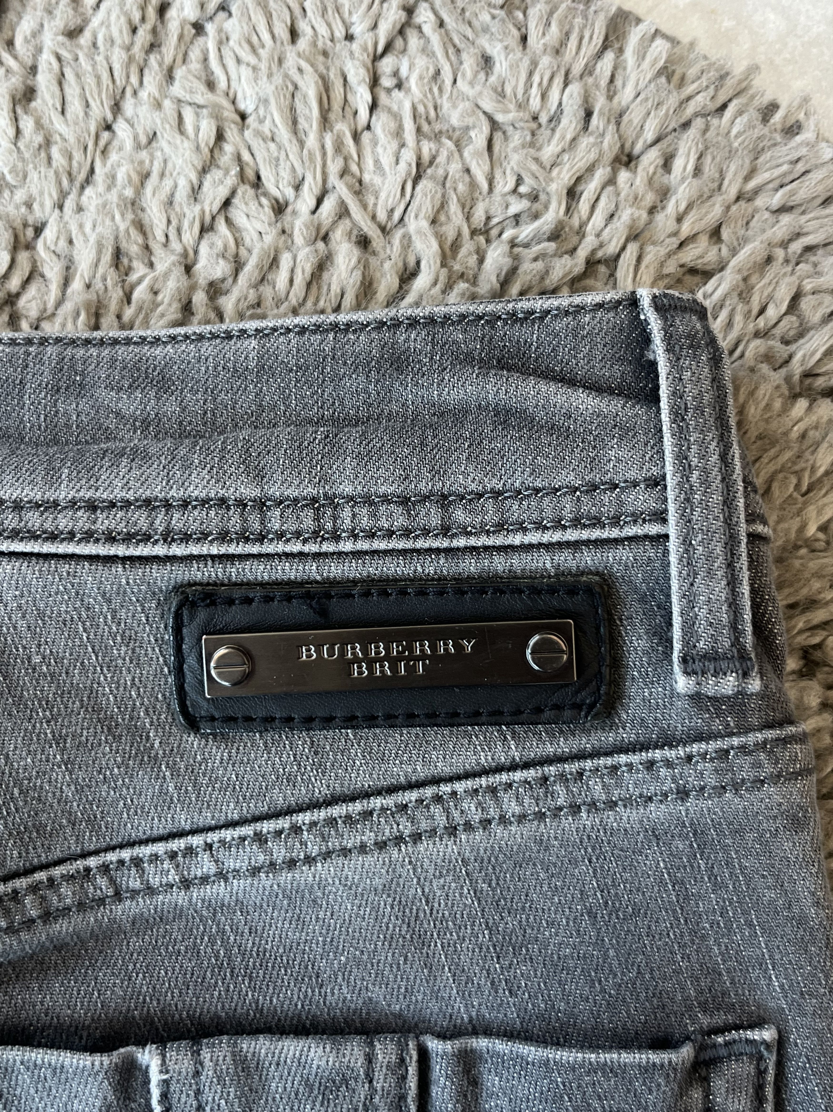 Burberry BURBERRY BRIT Jeans Skinny Leg Mini Label Gray Color Size US 29 - 6 Thumbnail