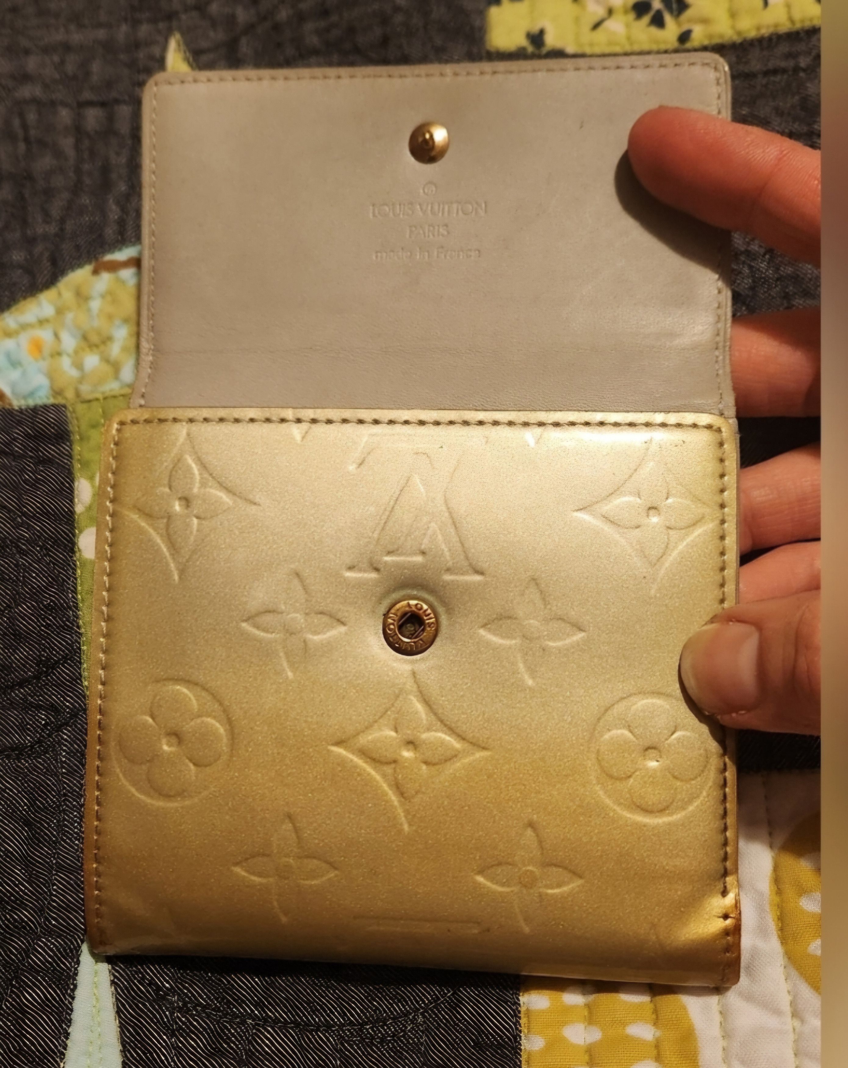 Louis Vuitton Louis Vuitton Vernis Monogram Trifold Wallet Size ONE SIZE - 4 Thumbnail