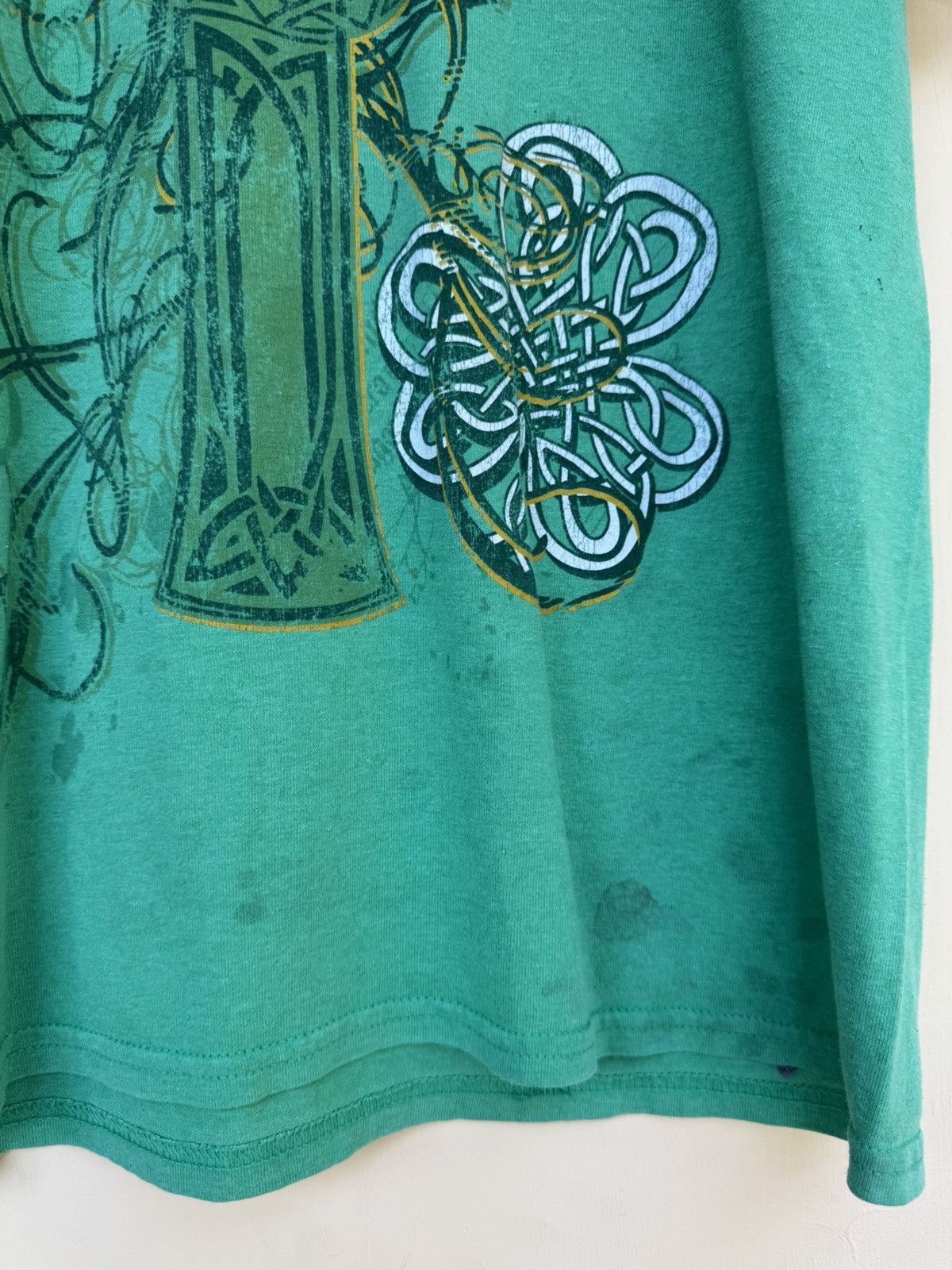 Other Y2k Ireland Celtic Cross Tee Size US L / EU 52-54 / 3 - 4 Thumbnail