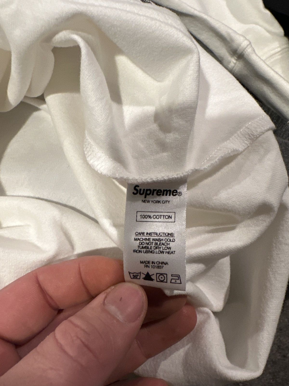 Supreme New York LS Tee