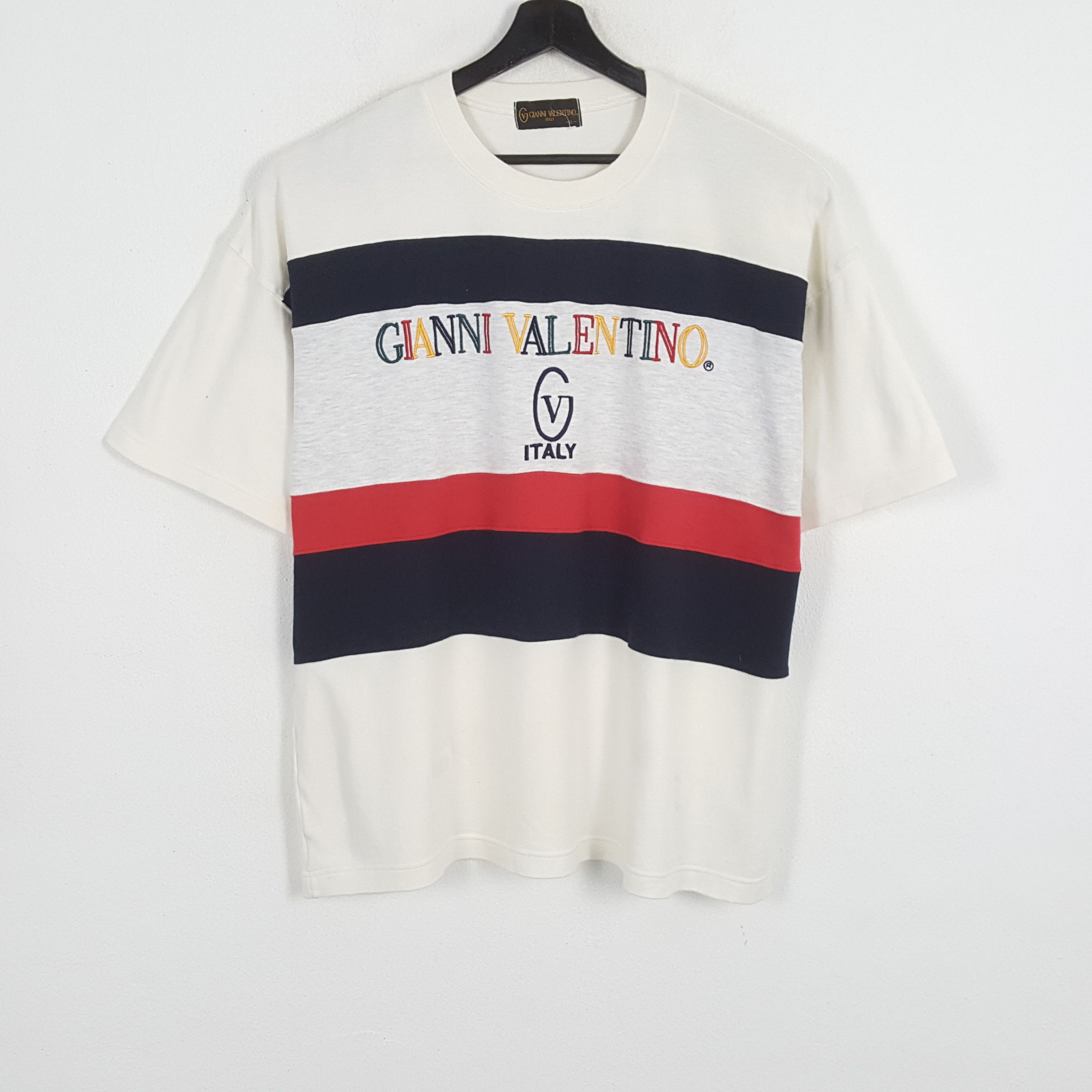 Gianni Valentino × Valentino × Vintage GIANNI VALENTINO Italy Spellout Nice Design Tshirt Size US XXL / EU 58 / 5 - 1 Thumbnail