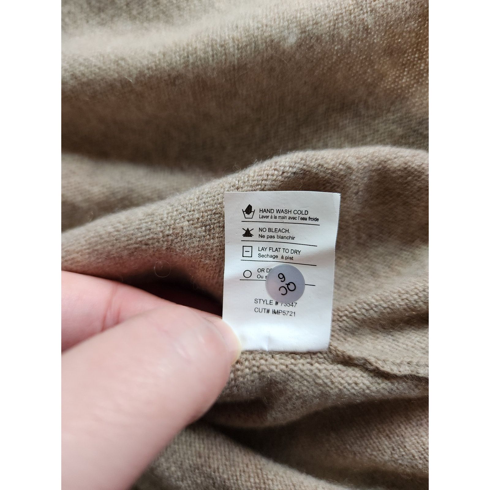 Vince Vince Wool Cashmere Oversized Pullover Sweater Medium Beige Size M / US 6-8 / IT 42-44 - 5 Thumbnail