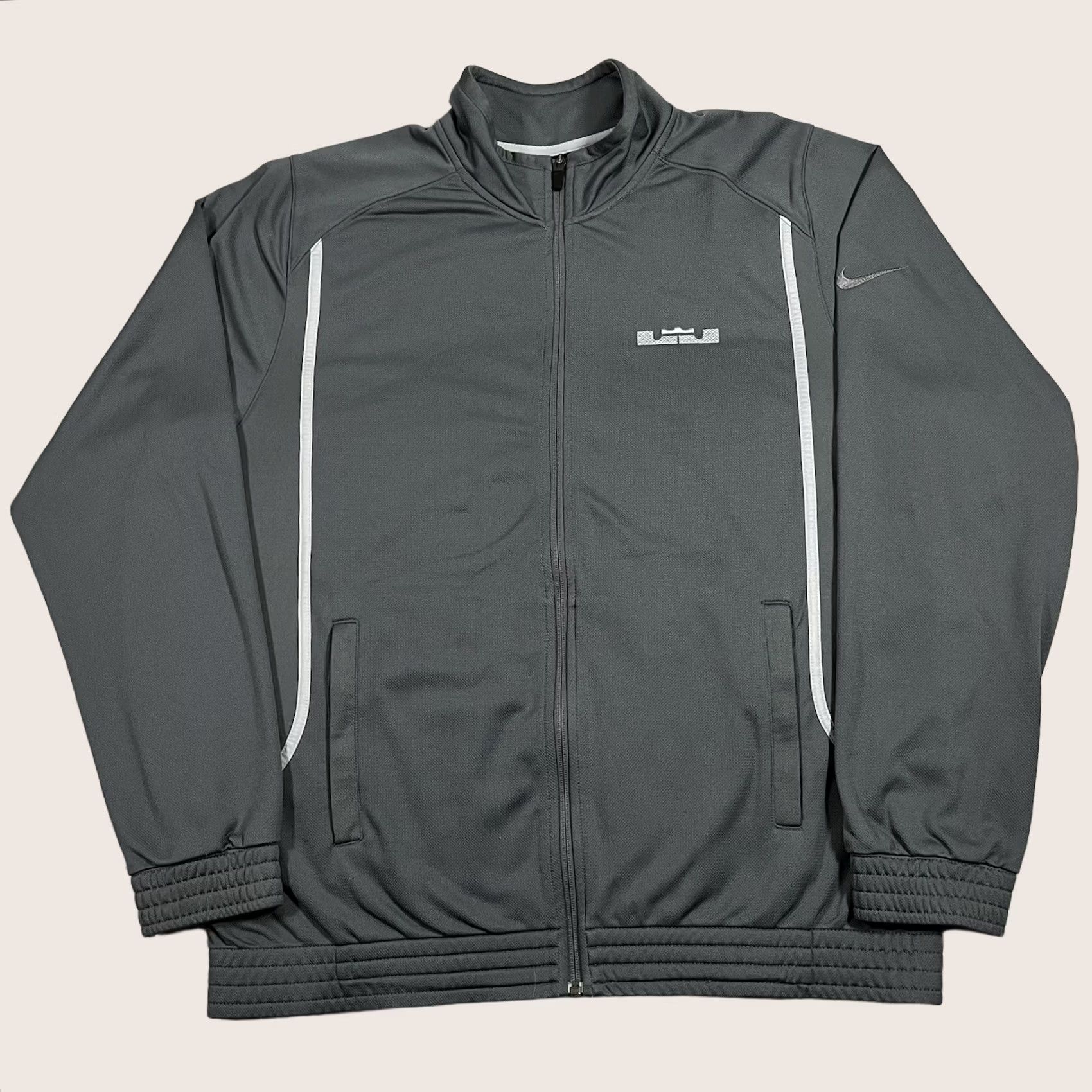 Nike Nike Jacket Mens XL Gray Lebron James Full Zip Track Basketball Dri-Fit Logo Size US XL / EU 56 / 4 - 1 Thumbnail
