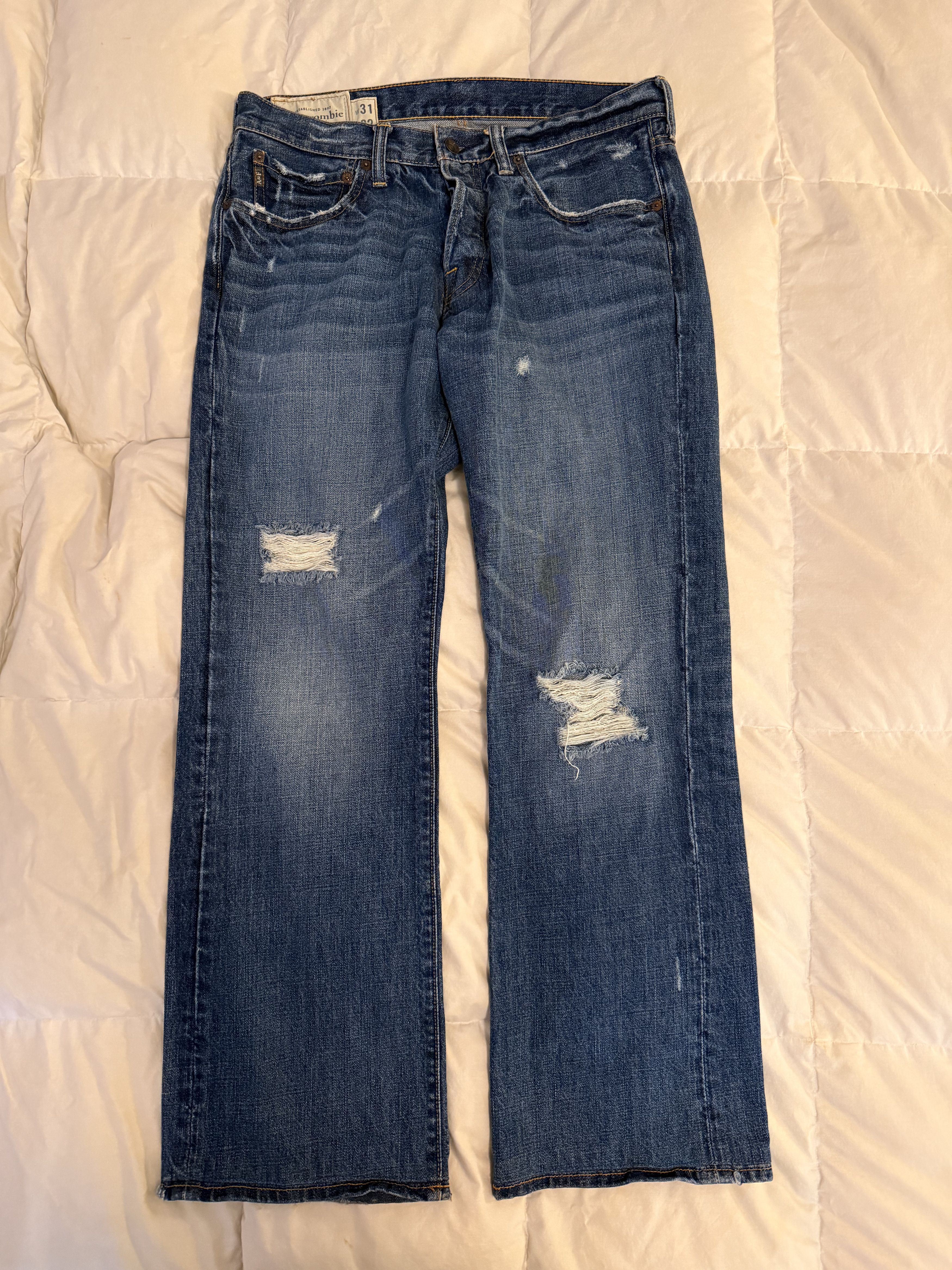 Abercrombie & Fitch Abercrombie & Fitch Low-rise Bootcut Denim Size US 32 / EU 48 - 1 Thumbnail
