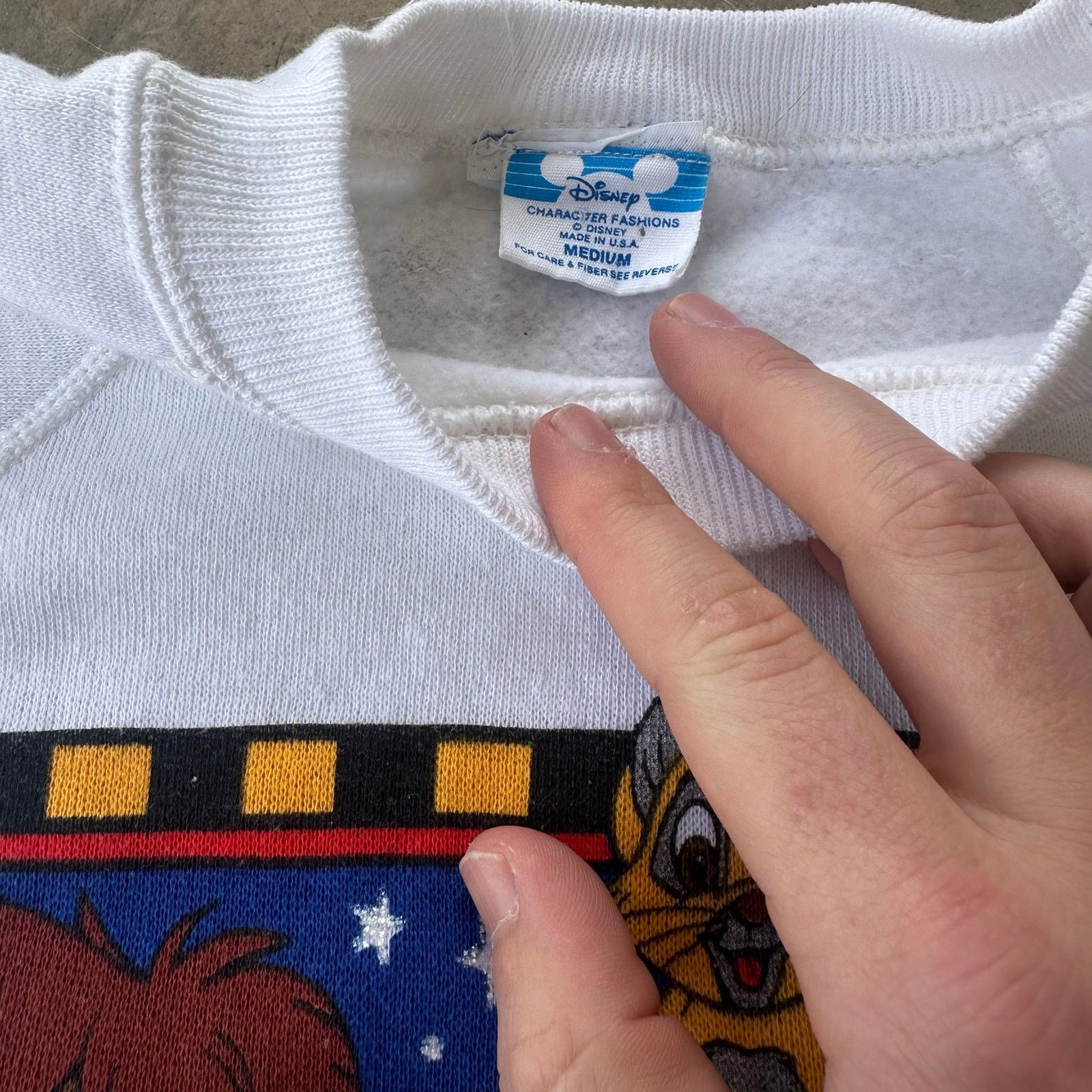 Disney Disney Oliver and company vintage sweatshirt Size US M / EU 48-50 / 2 - 3 Thumbnail