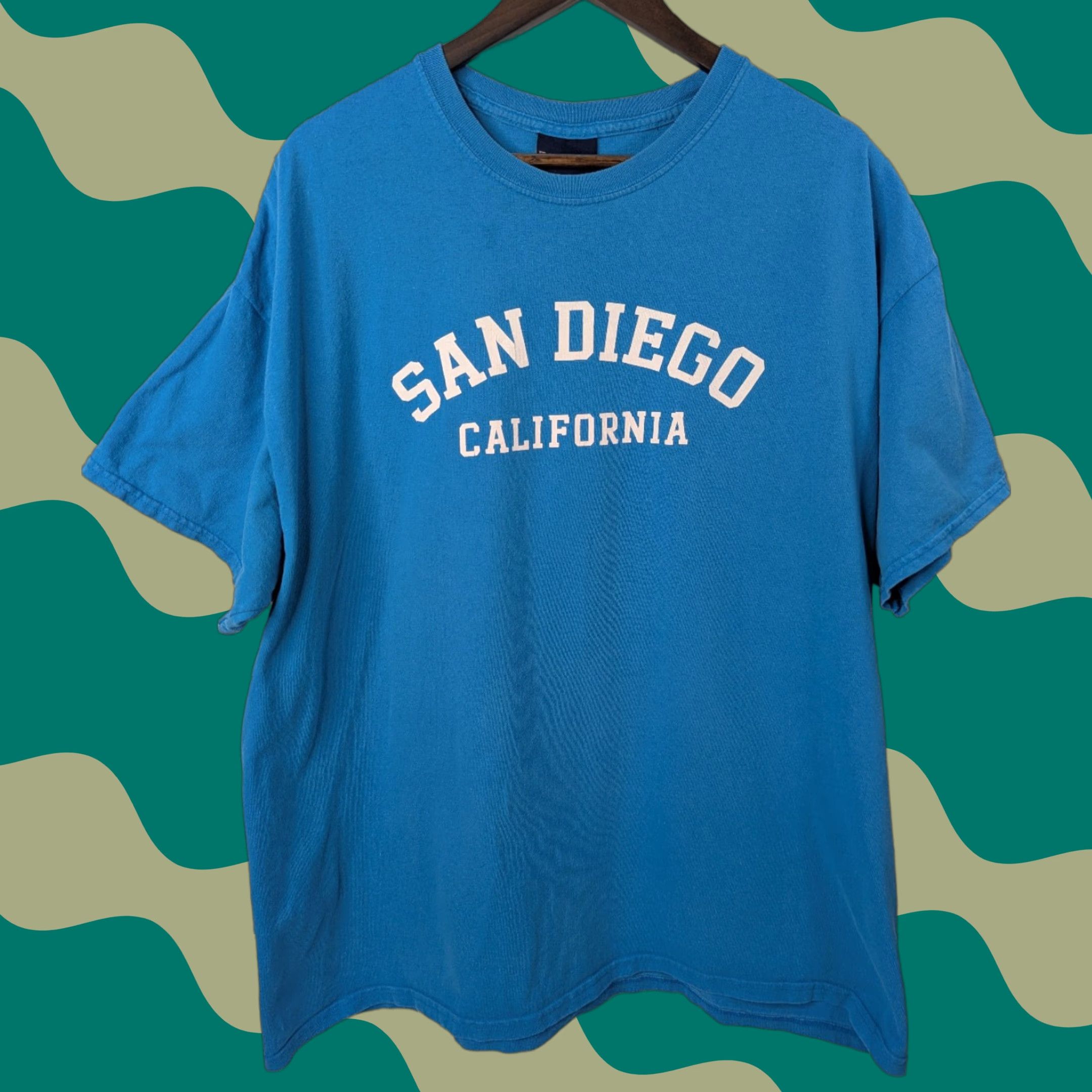 Vintage VINTAGE MV Sport San Diego California Light Blue T-Shirt Men’s 2XL Blue Cotton Crew Neck Short Sleeve Unisex Adults California Beach 90s Mens Size US XXL / EU 58 / 5 - 1 Thumbnail