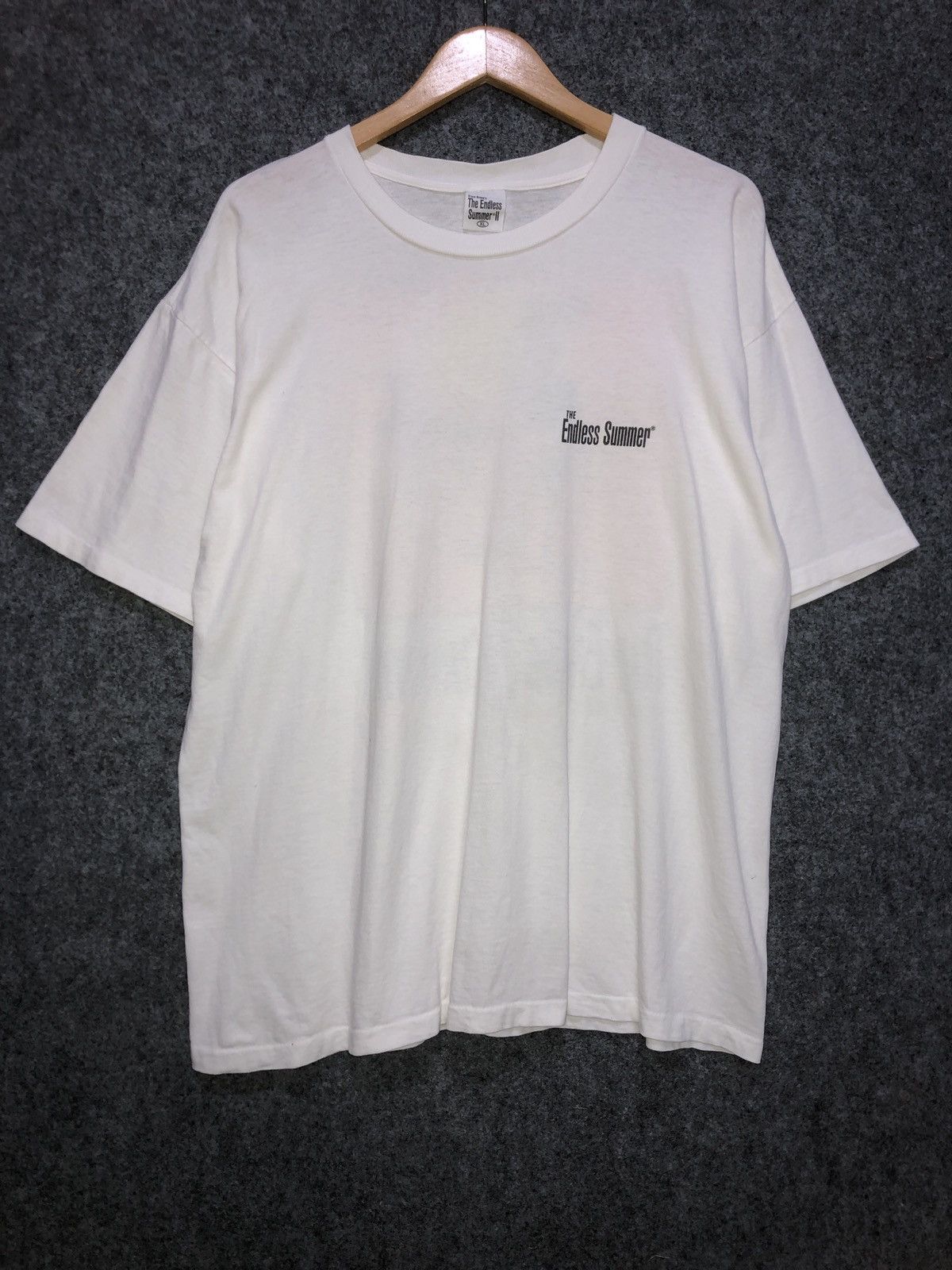 Vintage Vintage The Endless Summer Bruce Brown's Films T-Shirt Size US XL / EU 56 / 4 - 3 Thumbnail