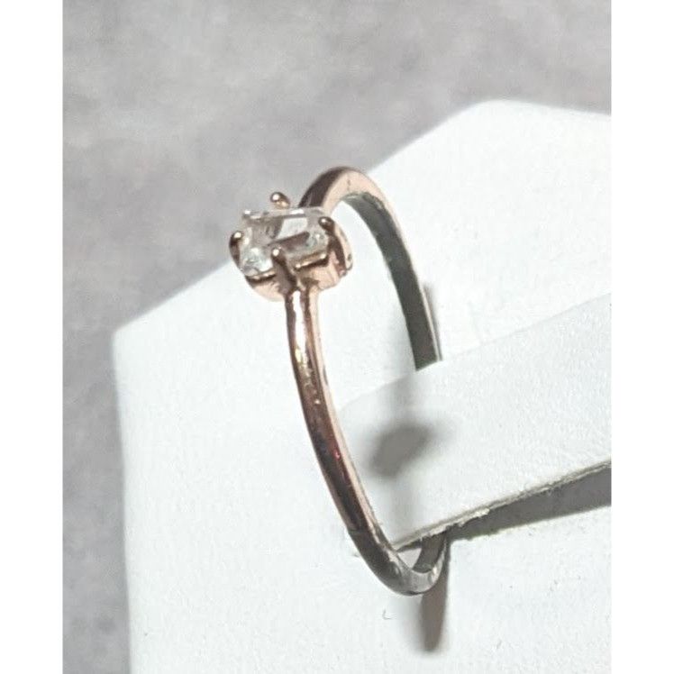 Other Minimalist Rose Gold Cubic Zirconia Ring Size 6 3/4 Size ONE SIZE - 4 Thumbnail