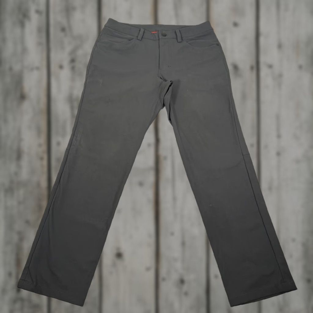 Lululemon Lululemon Pants Mens 30x30 Gray ABC Tech Stretch Casual Golf Commuter Work Size US 30 / EU 46 - 1 Thumbnail