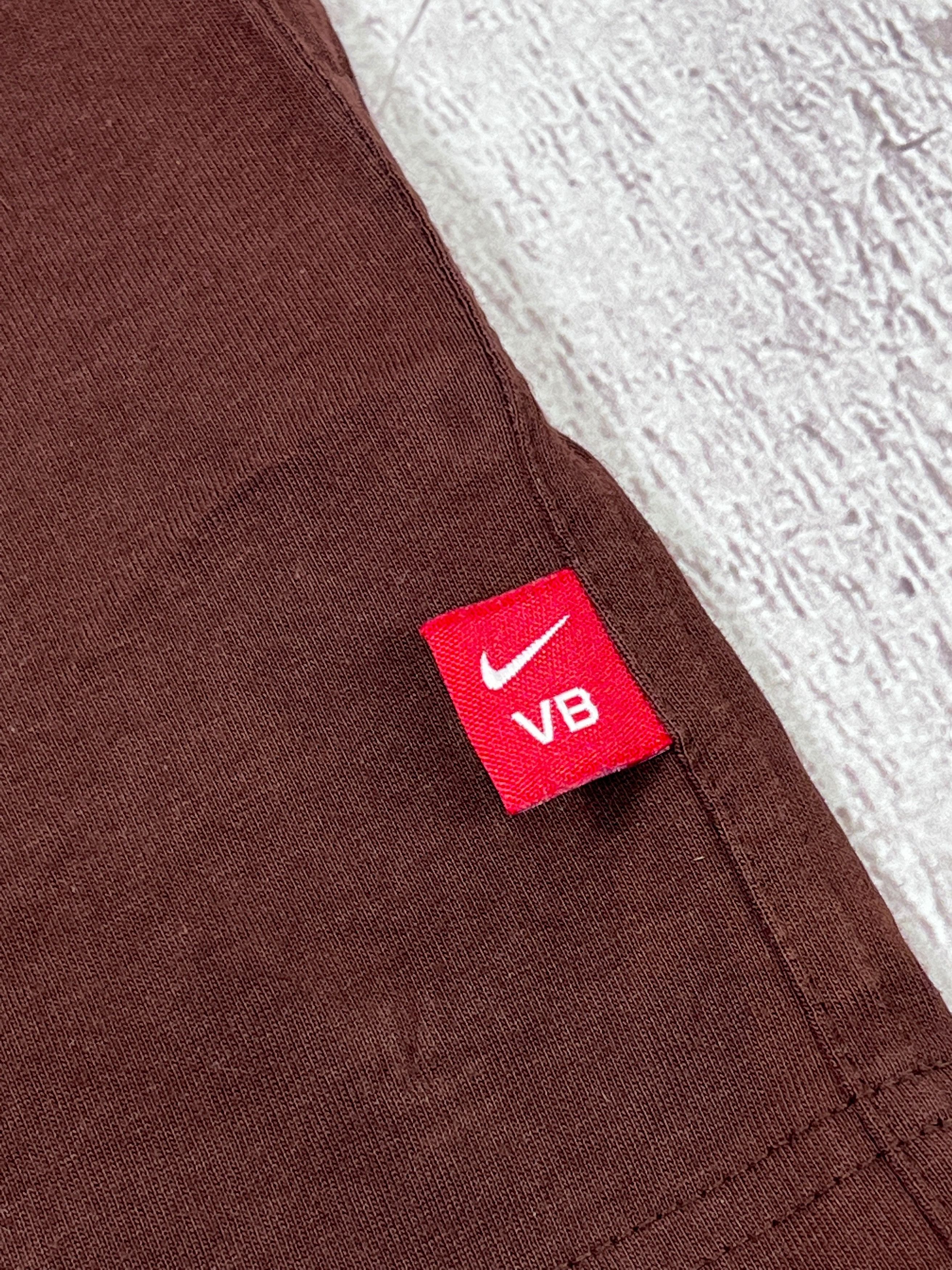 Nike × Sports Specialties × Vintage Nike VB T-Shirt Volleyball Swoosh Logo Size US XL / EU 56 / 4 - 8 Thumbnail