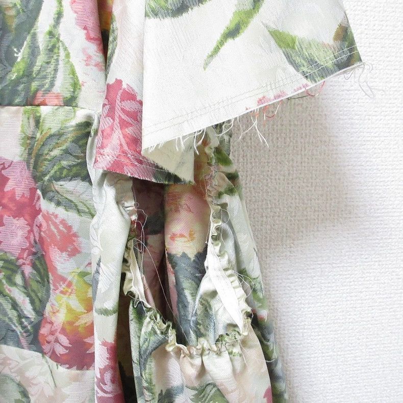 Comme des Garcons Comme Des Garcons size M Beige Retro Floral Design Skirt Size 24" / US 00 / IT 34 - 5 Thumbnail