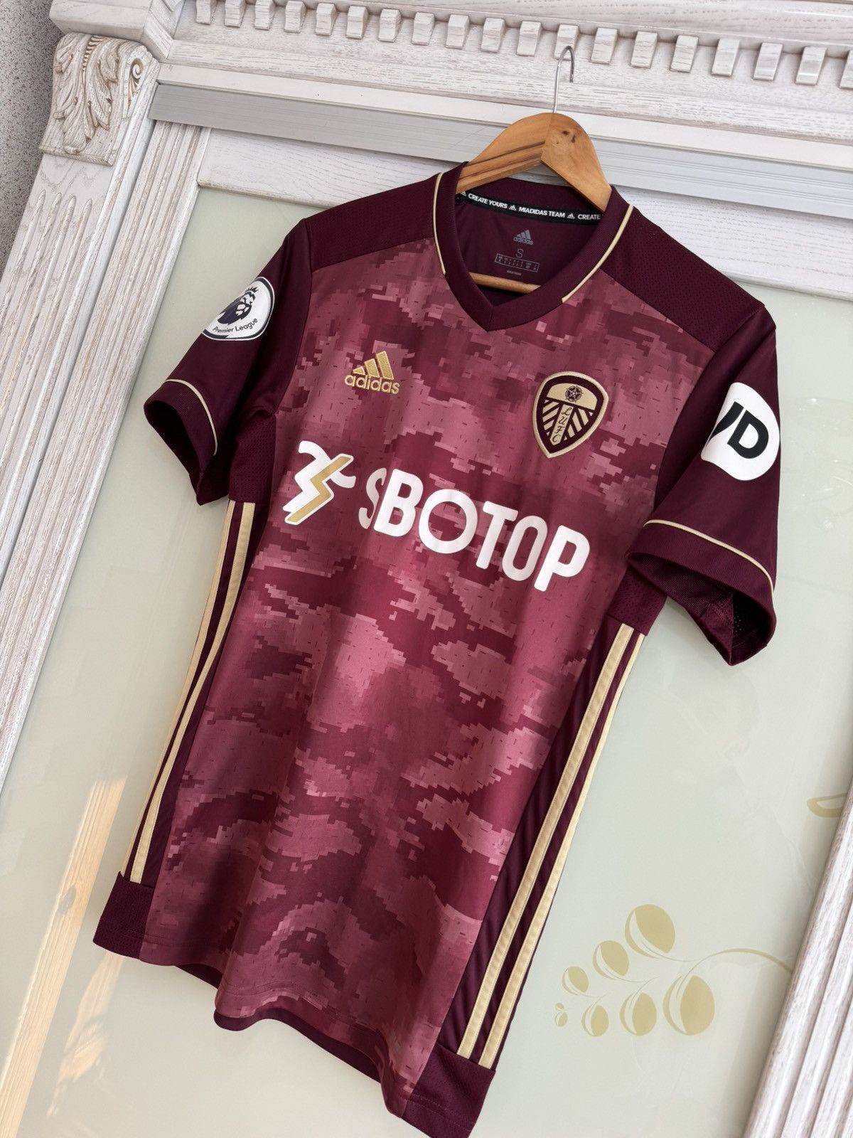 Adidas Leeds United 2020-2021 Third Soccer Jersey Football Shirt Size US S / EU 44-46 / 1 - 3 Thumbnail