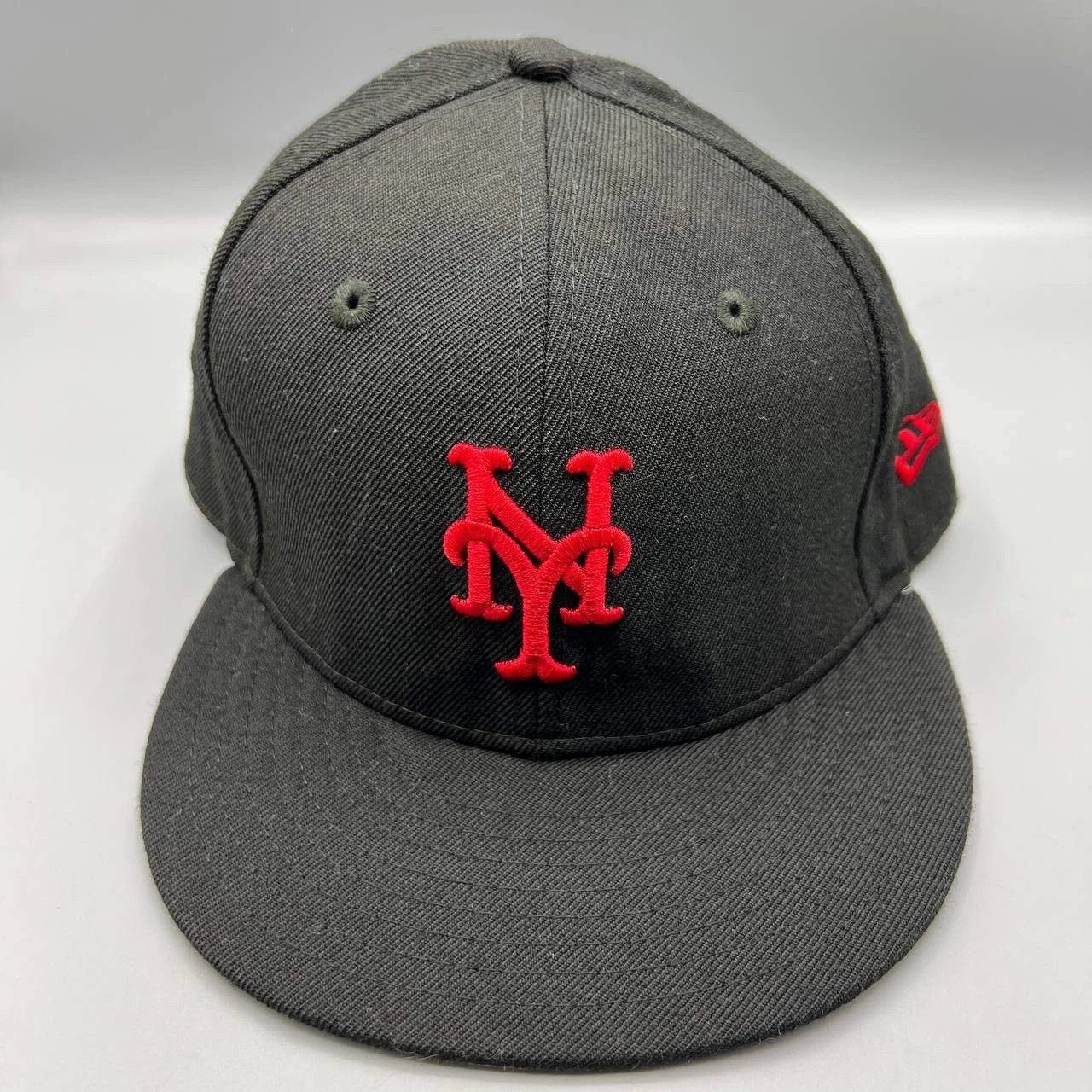 New Era New York Mets Hat Men 7 1/2 Black Embroidered Fitted Cap Size ONE SIZE - 1 Thumbnail