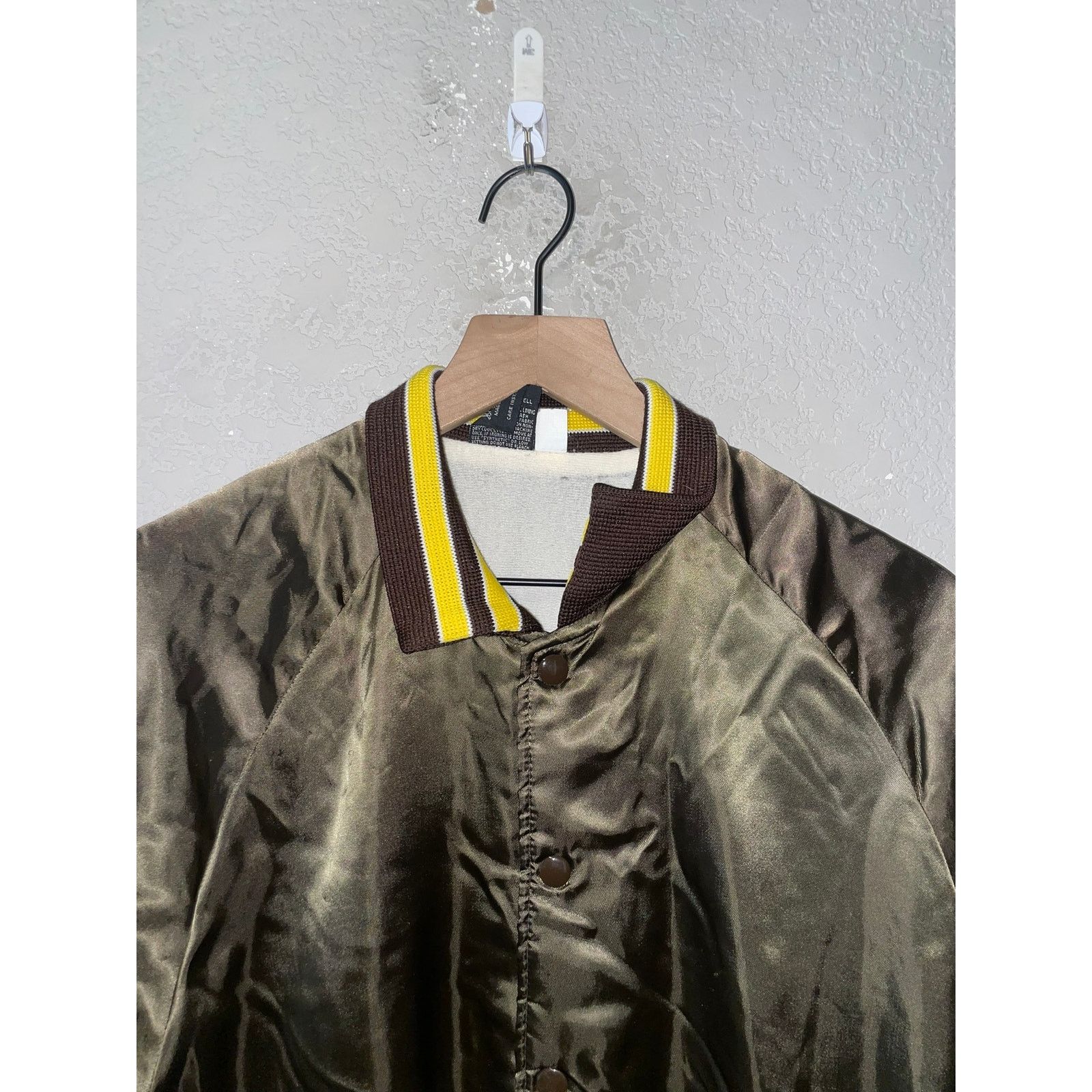 Vintage Vintage Brown Nylon Bomber Jacket Kottage Kitchen VTG 80s L Size US L / EU 52-54 / 3 - 4 Thumbnail