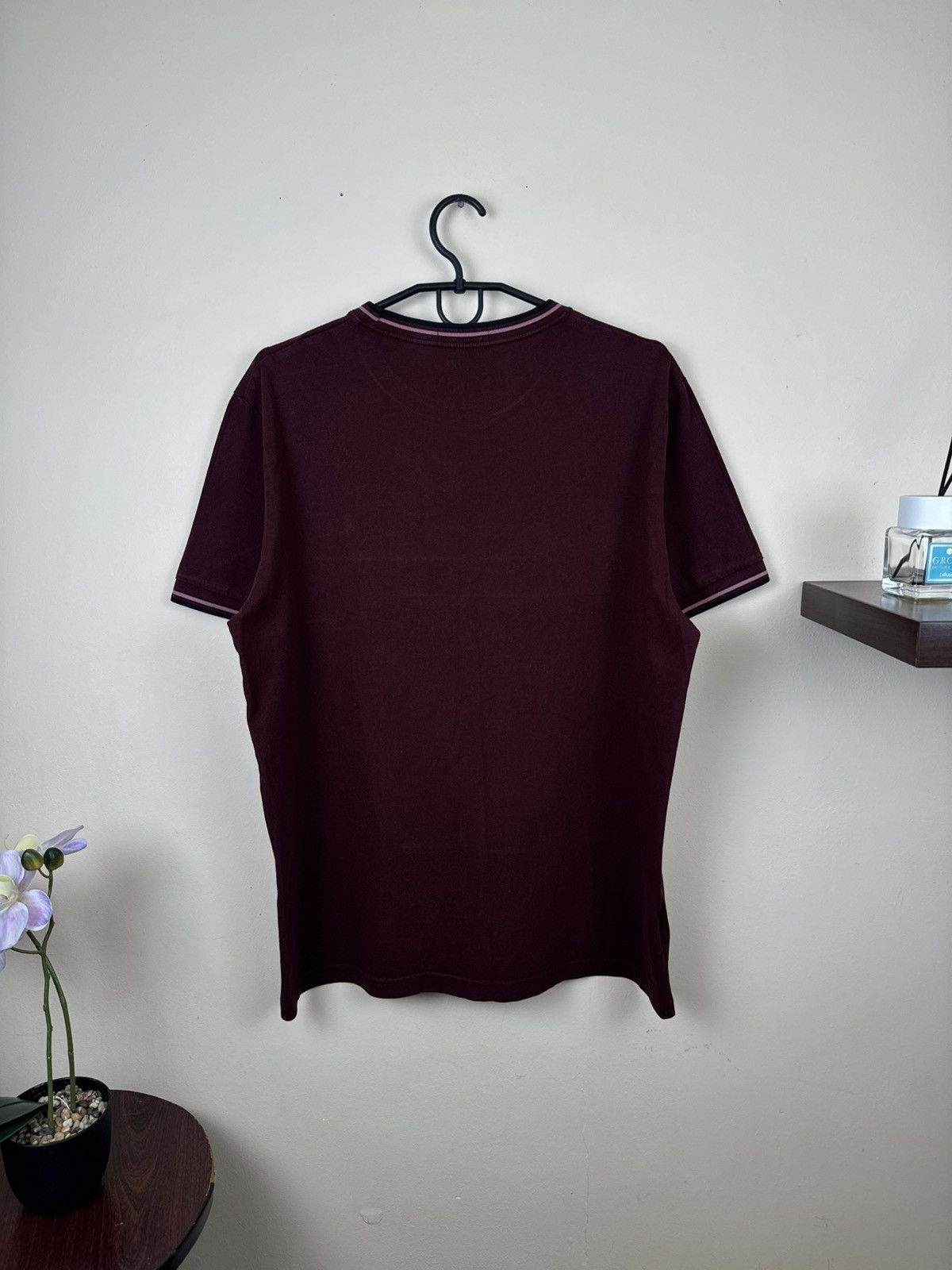 Fred Perry Fred Perry T shirt Burgundy Casual Street L Hype Rare Size US L / EU 52-54 / 3 - 2 Thumbnail