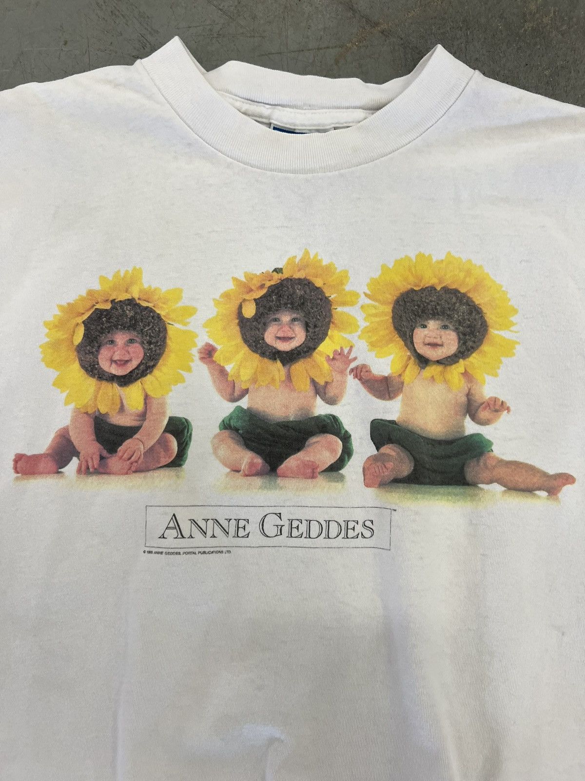 Vintage Vintage Anne Geddis Sunflower Babies Tee Size US L / EU 52-54 / 3 - 3 Thumbnail