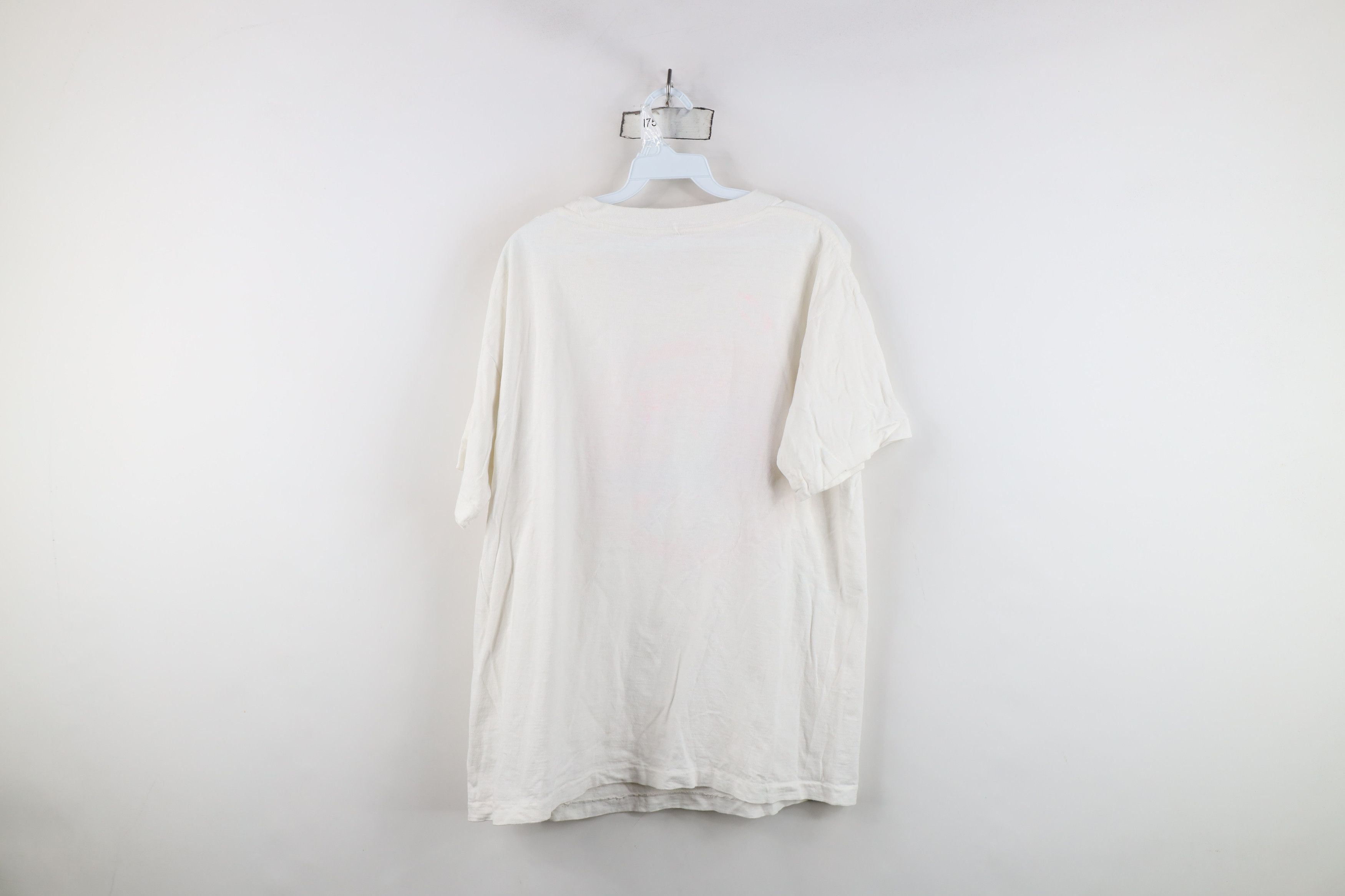 Vintage Vintage 90s LA Gear Spell Out Puff Paint T-Shirt White USA Size US XL / EU 56 / 4 - 11 Thumbnail