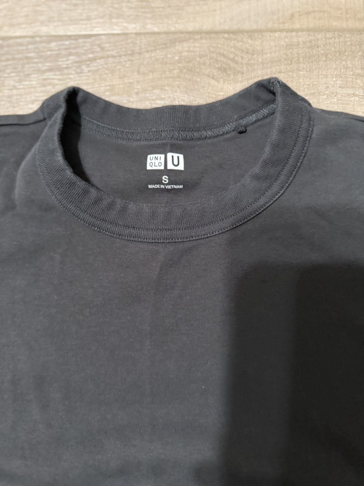 Uniqlo Uniqlo Tee Size S / US 4 / IT 40 - 2 Thumbnail
