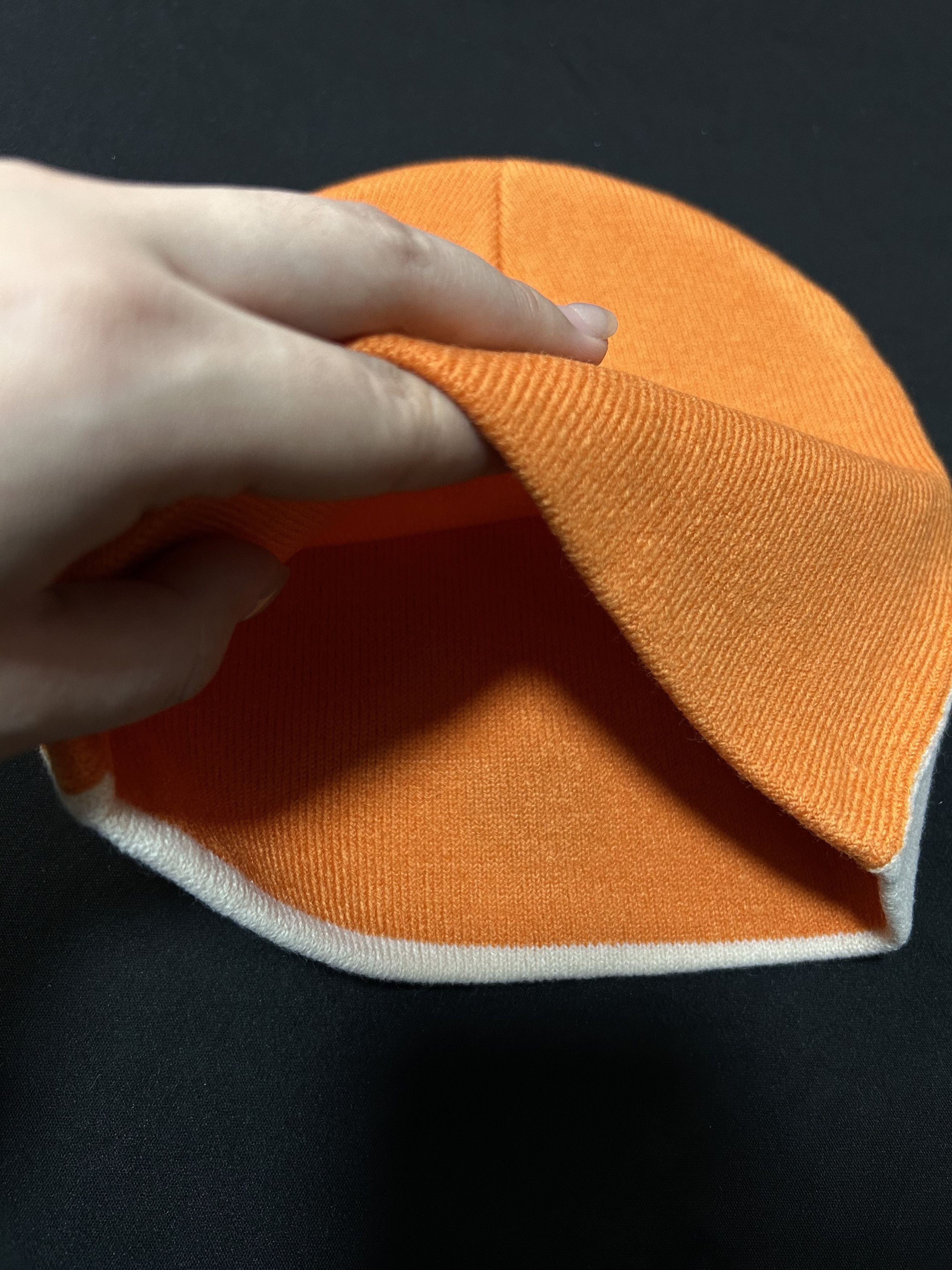 Japanese Brand Powerpuff Girls Blossom Graphic No Cuff Knit Beanie OS Size ONE SIZE - 4 Thumbnail