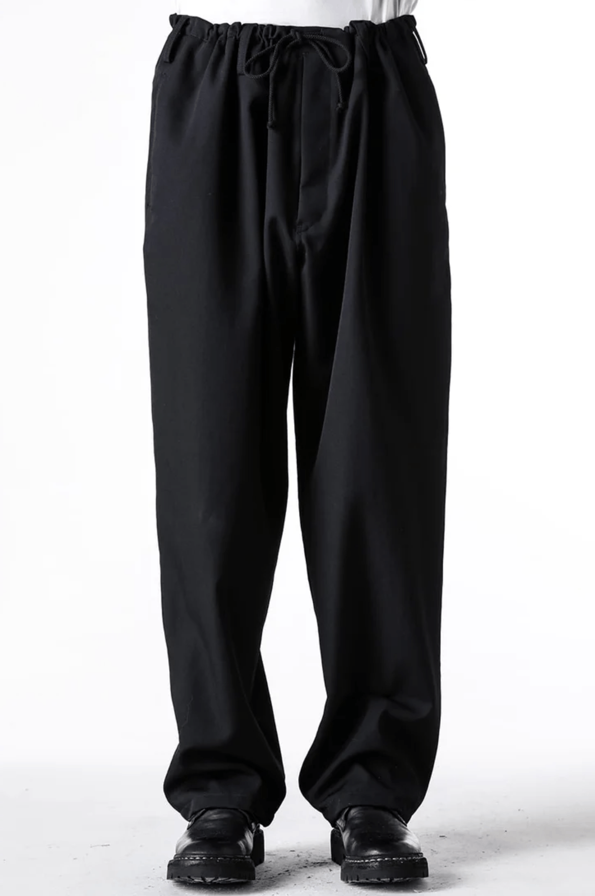 Yohji Yamamoto Yohji Yamamoto Pour Homme LIN LIENE Class Draw String Pants Size US 30 / EU 46 - 3 Thumbnail