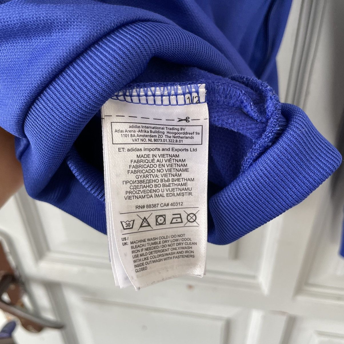 Adidas × Chelsea Soccer × Vintage Vintage Adidas Chelsea Tracksuit Jacket size S Size US S / EU 44-46 / 1 - 9 Thumbnail