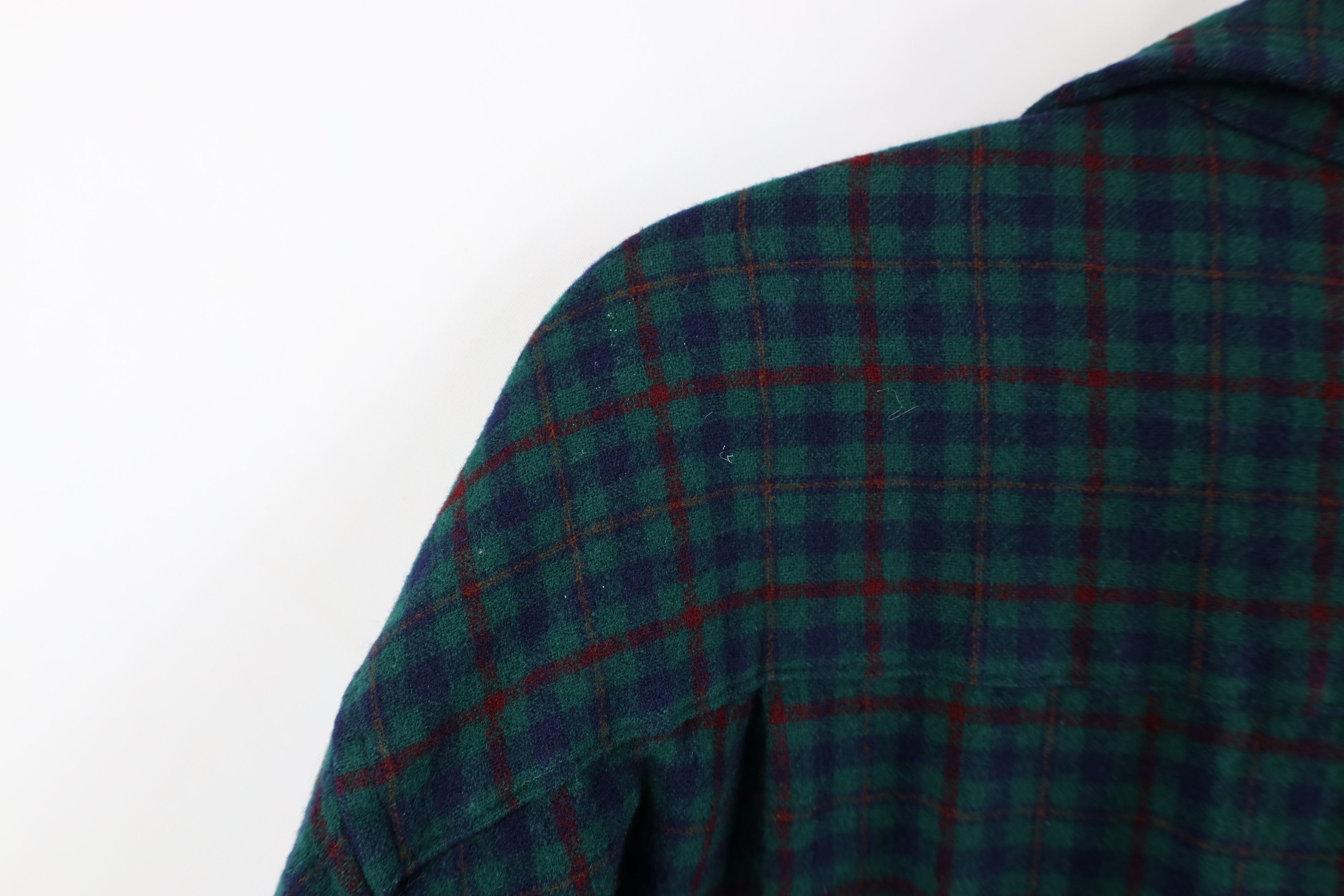Pendleton Vintage 90s Pendleton Virgin Collared Button Shirt Plaid USA Size US L / EU 52-54 / 3 - 11 Thumbnail
