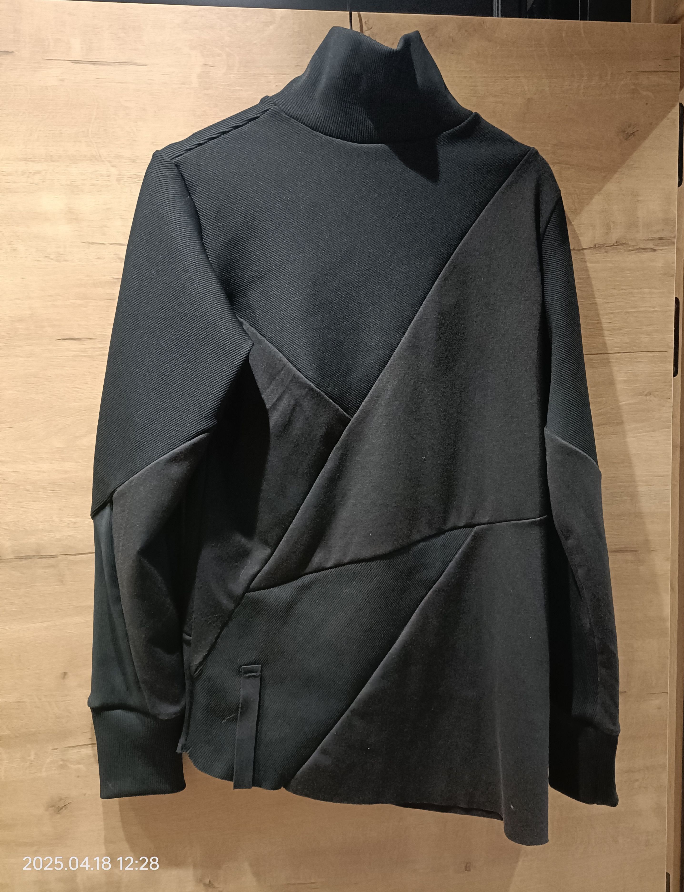 Minoar Minoar Paneled Contrast Collar Sweater Size US S / EU 44-46 / 1 - 1 Thumbnail