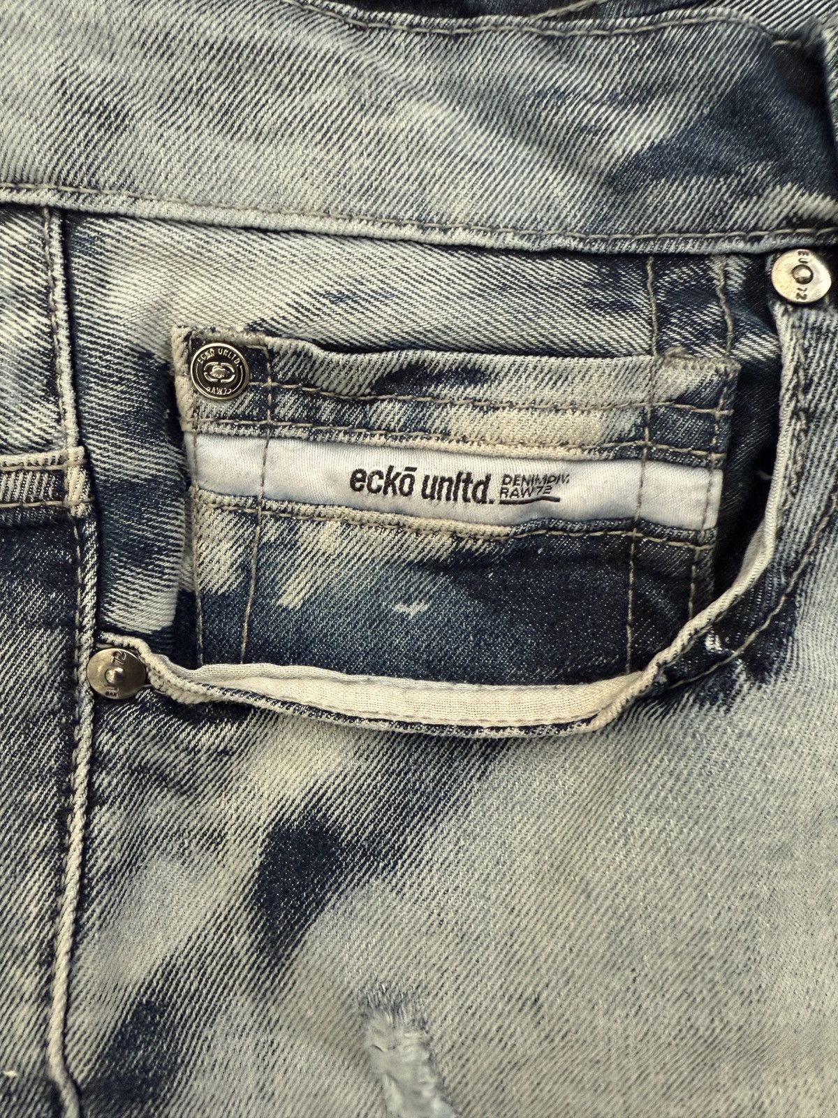 Ecko Unltd. × Vintage Ecko Unltd Shorts Mens size 40 denim Patches Baggy Y2K VTG Size US 40 / EU 56 - 5 Thumbnail