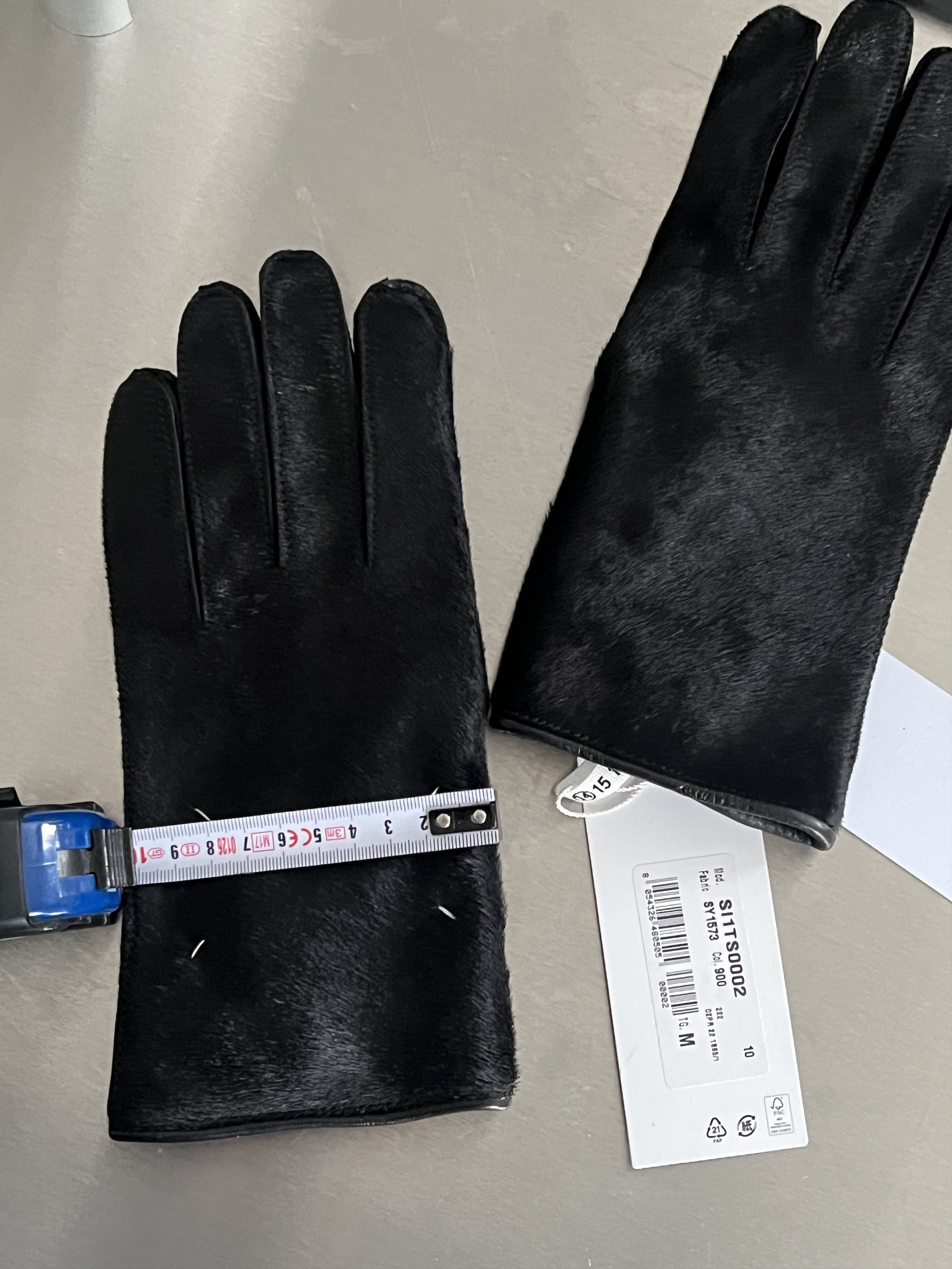 Maison Margiela Four stitch leather pony gloves Size 40 - 8 Thumbnail