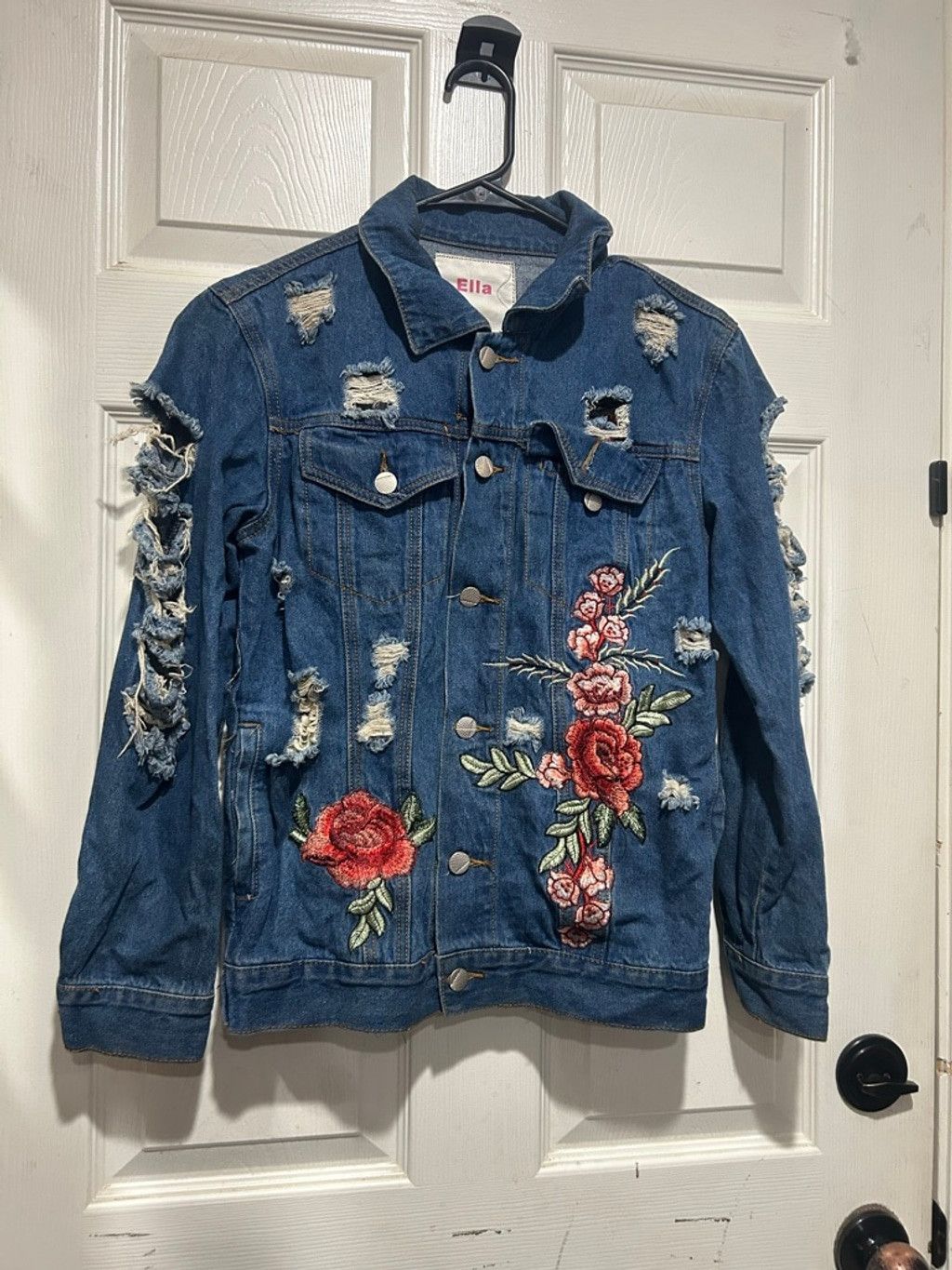 Ellesse Women's Ella Blue Distressed Floral Embroidered Jean Jacket Size M / US 6-8 / IT 42-44 - 1 Thumbnail