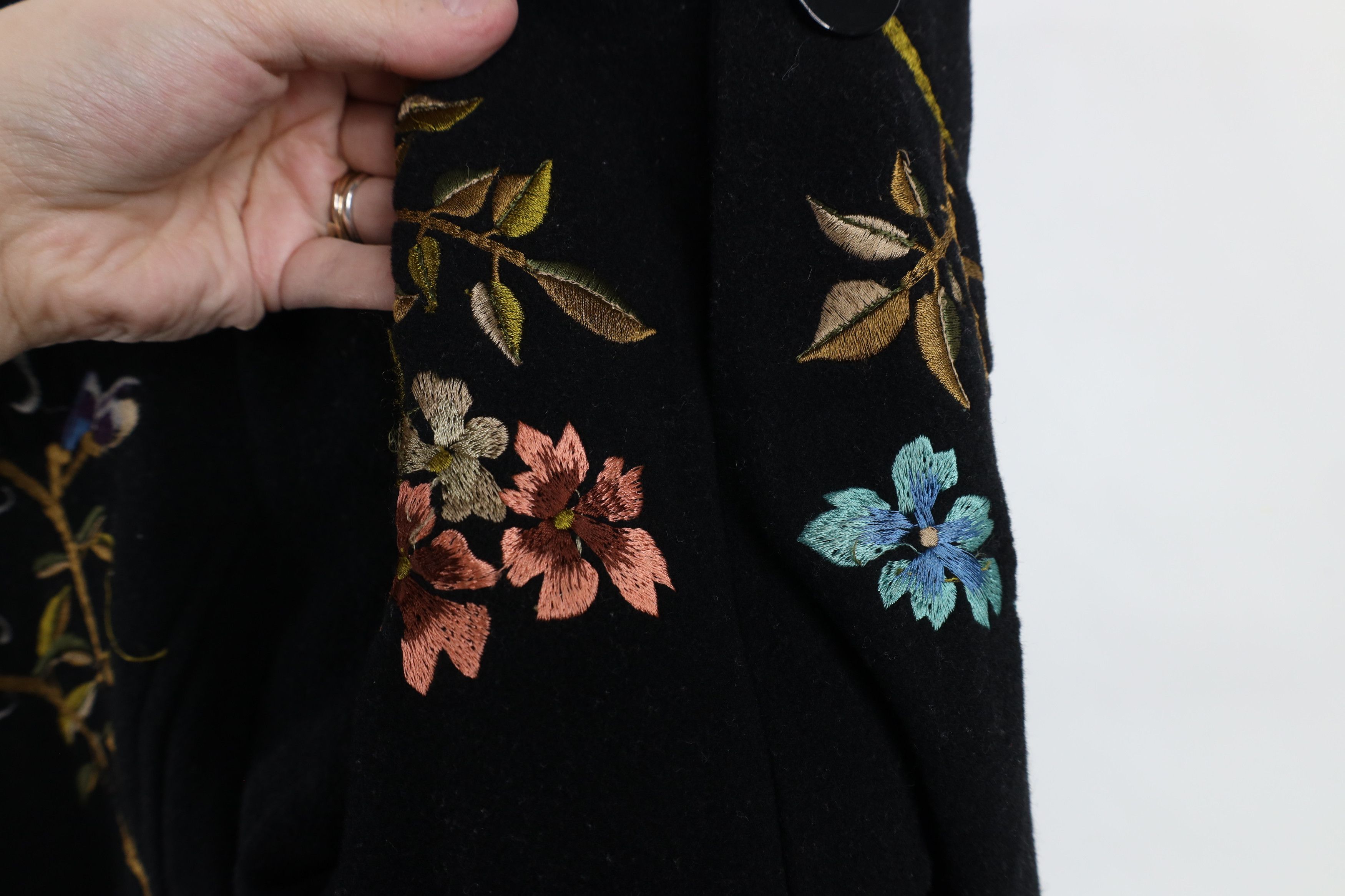 Vintage Vintage Y2K Streetwear Cashmere Blend Flower Floral Jacket Size L / US 10 / IT 46 - 7 Thumbnail